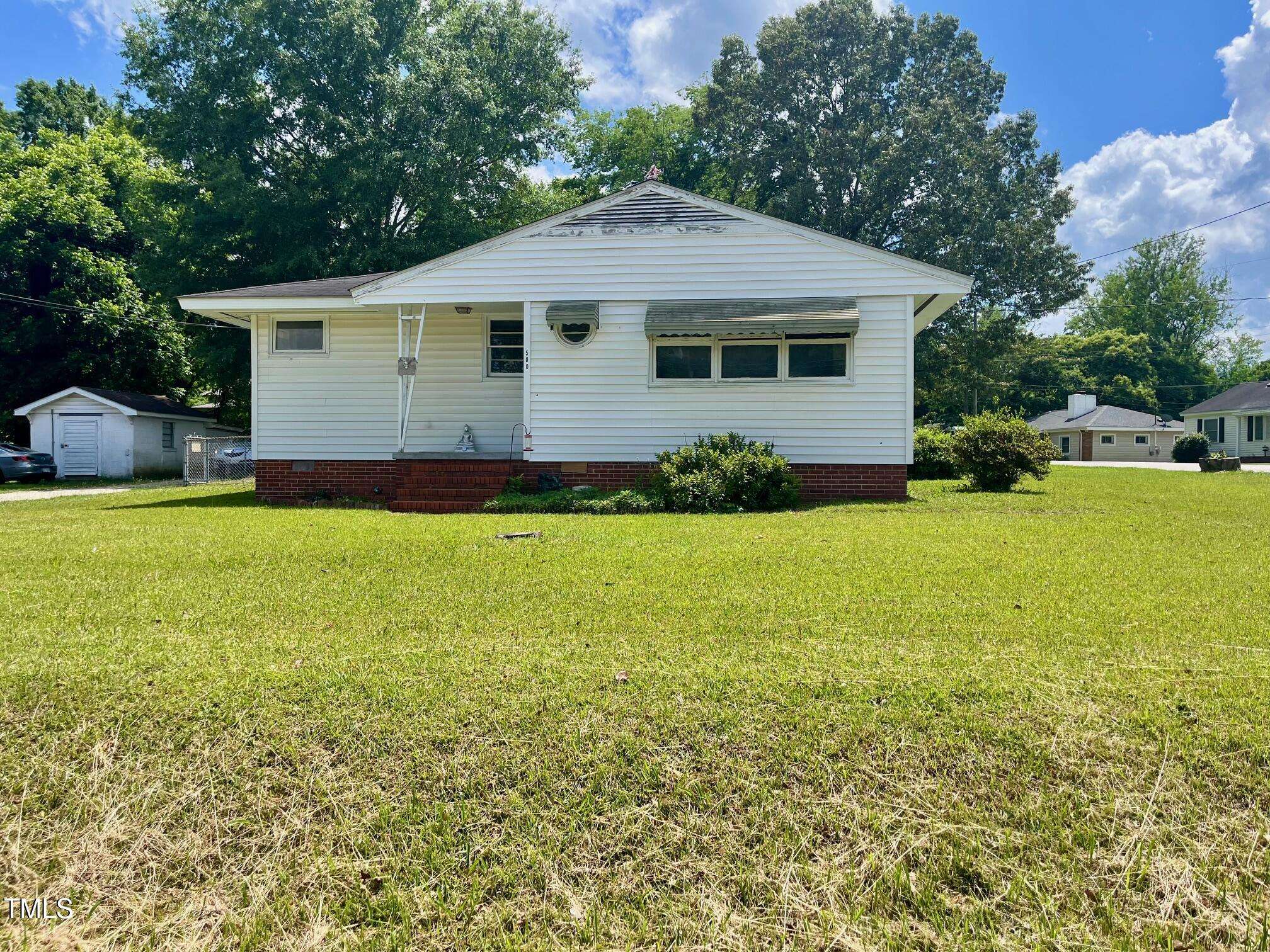 Lillington, NC 27546,508 E Mcneill Street