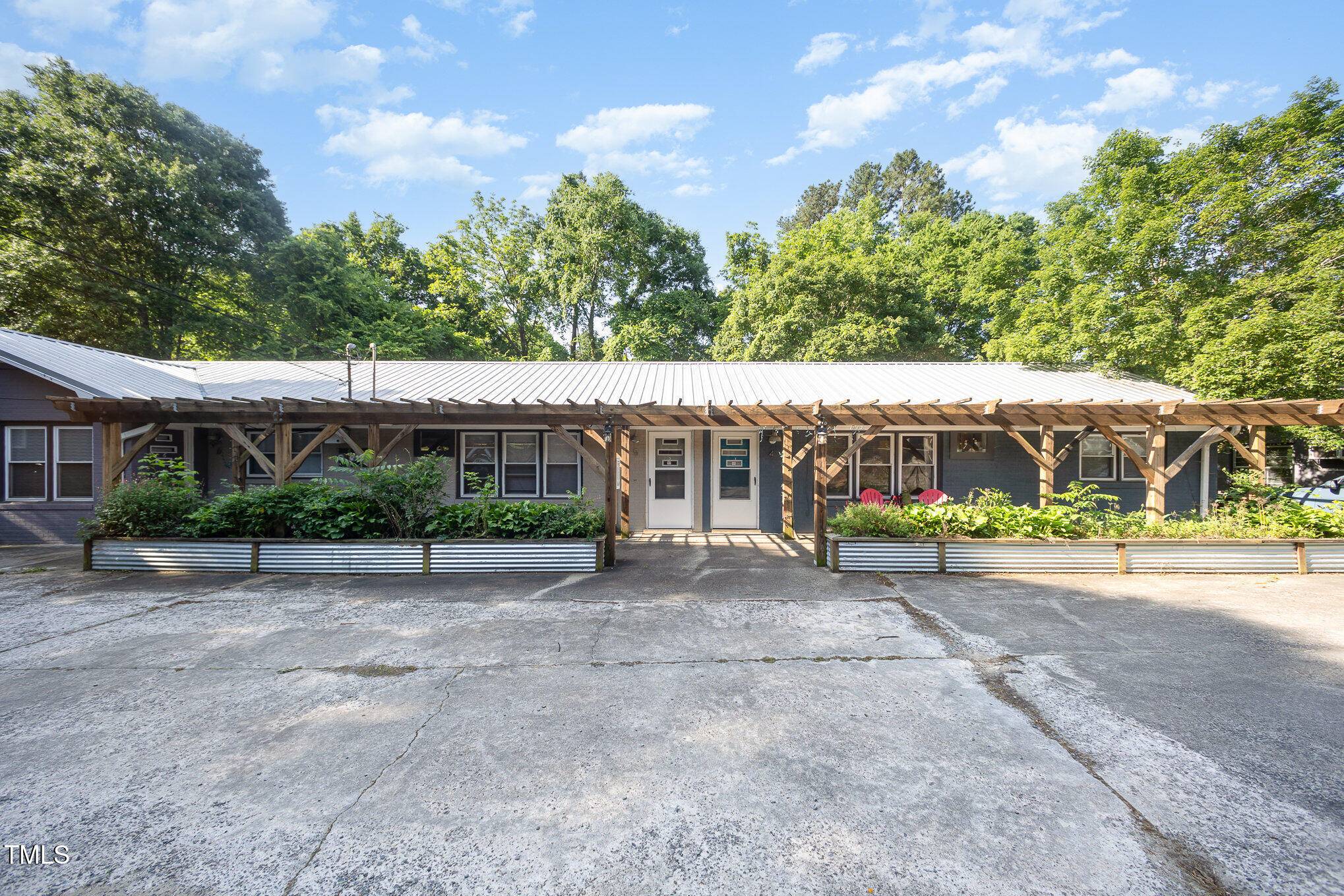 Chapel Hill, NC 27514,5 Howell Street