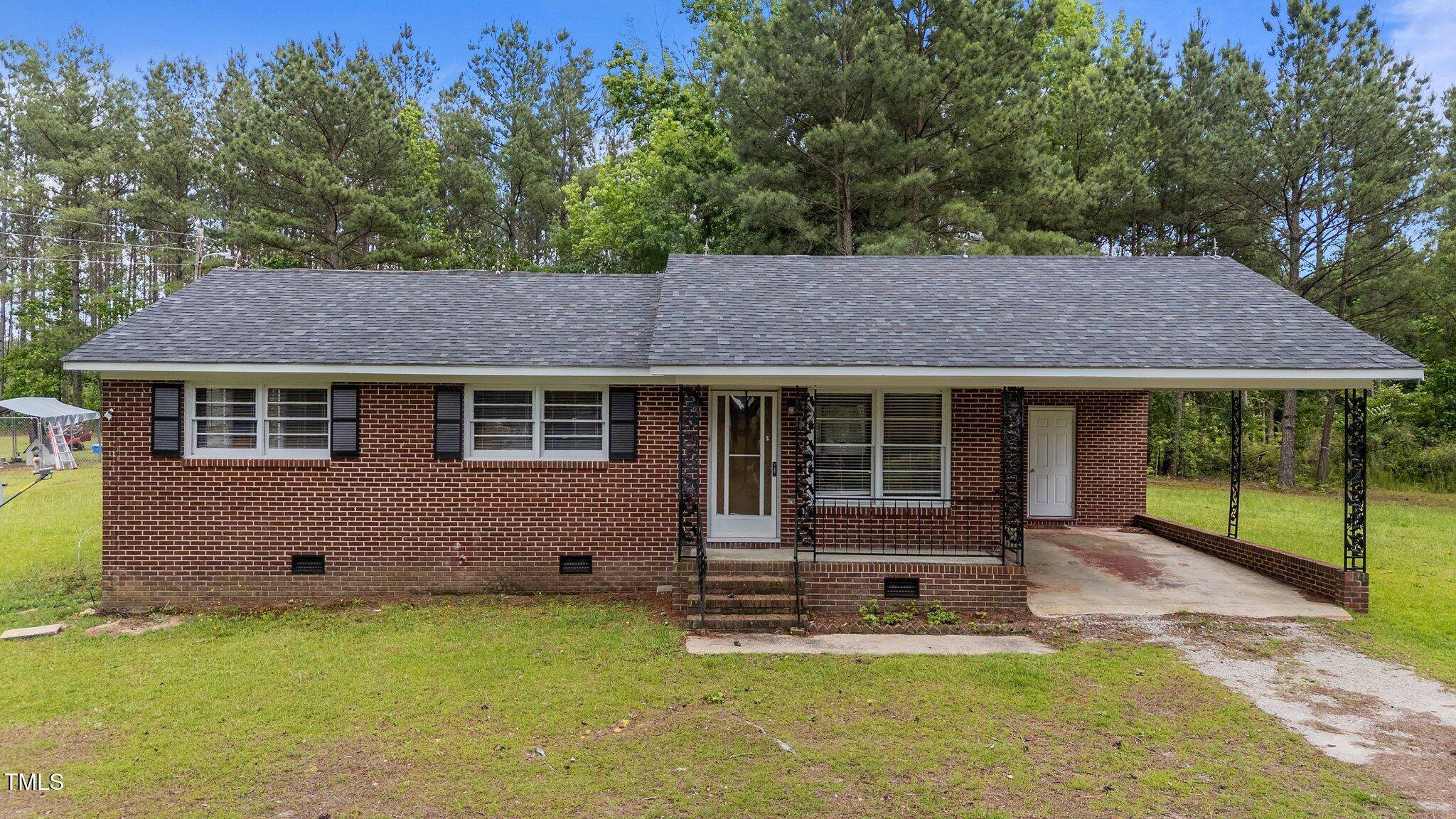 Enfield, NC 27823,3927 Drapers Road