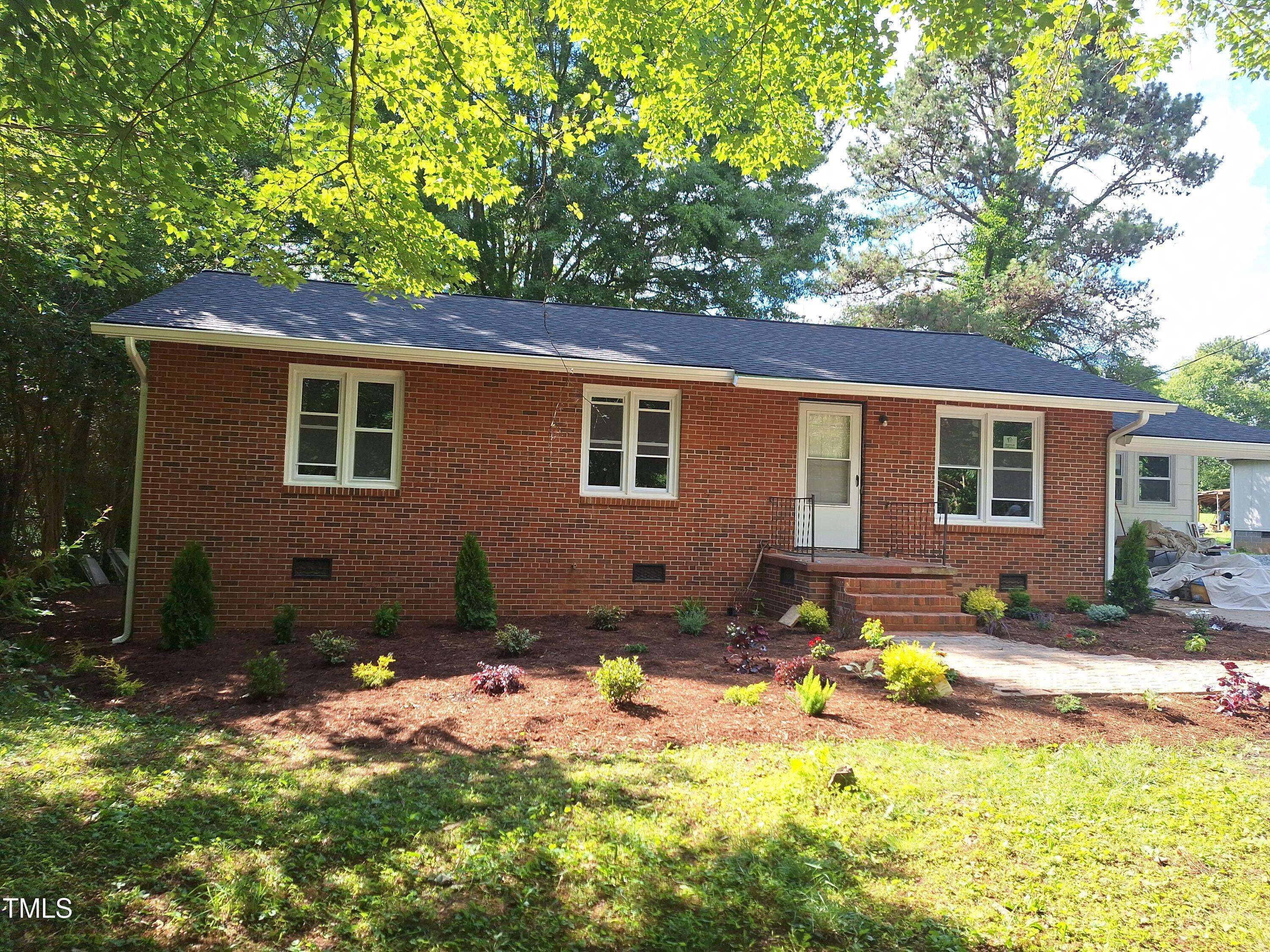 Oxford, NC 27565,2085 Enon Road