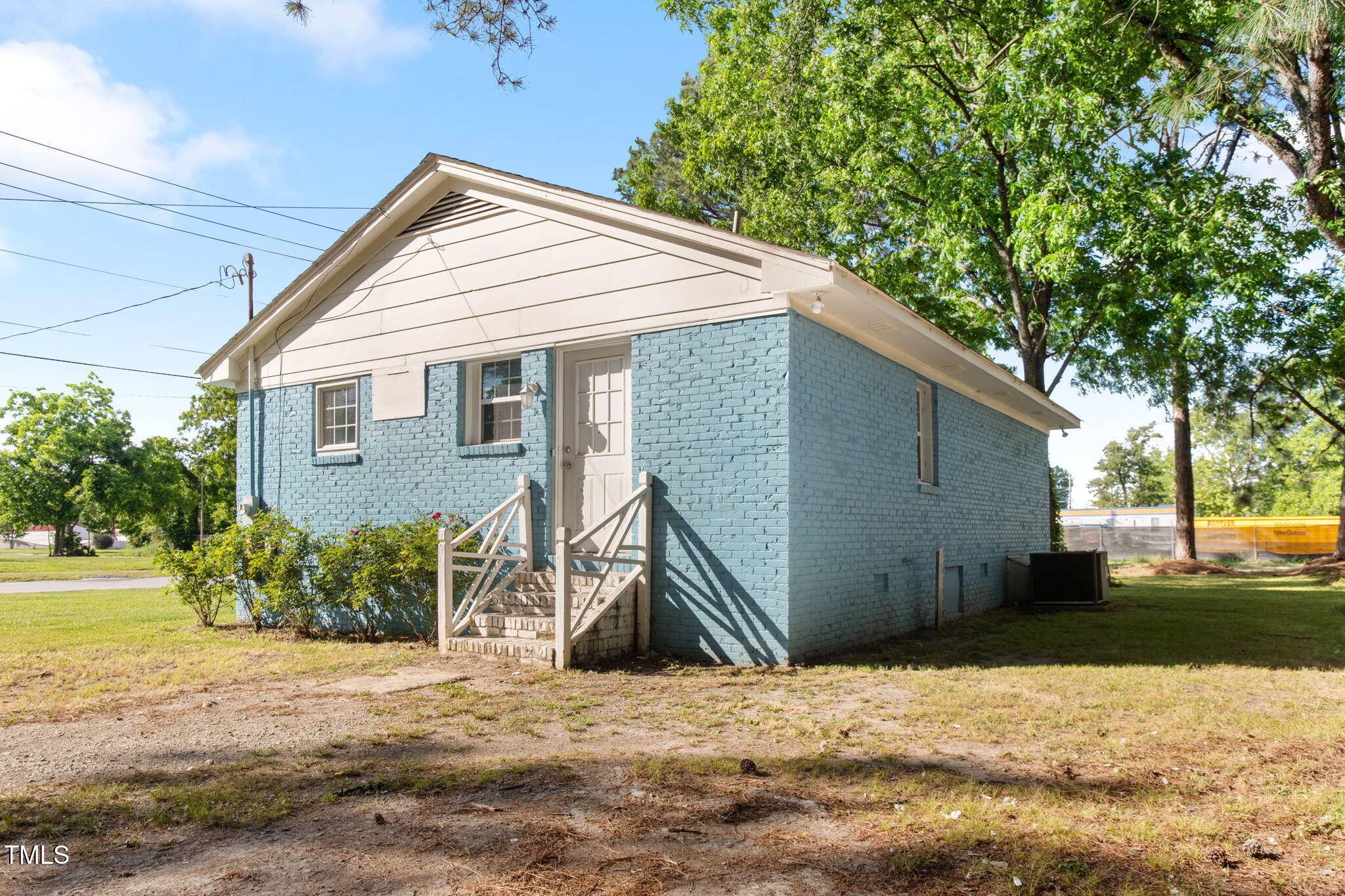 Selma, NC 27576,403 S Webb Street