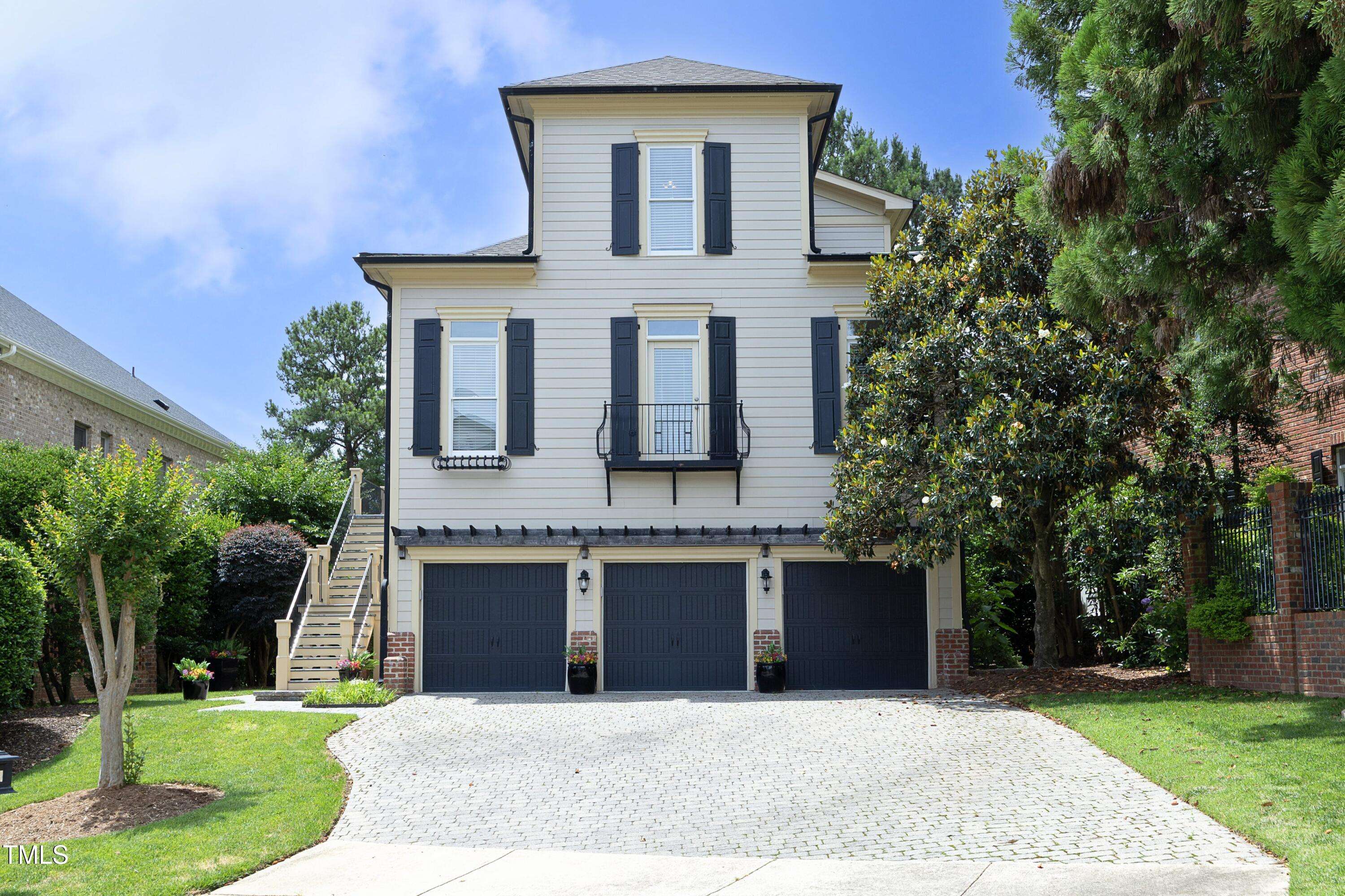 Raleigh, NC 27614,2800 Charleston Oaks Drive