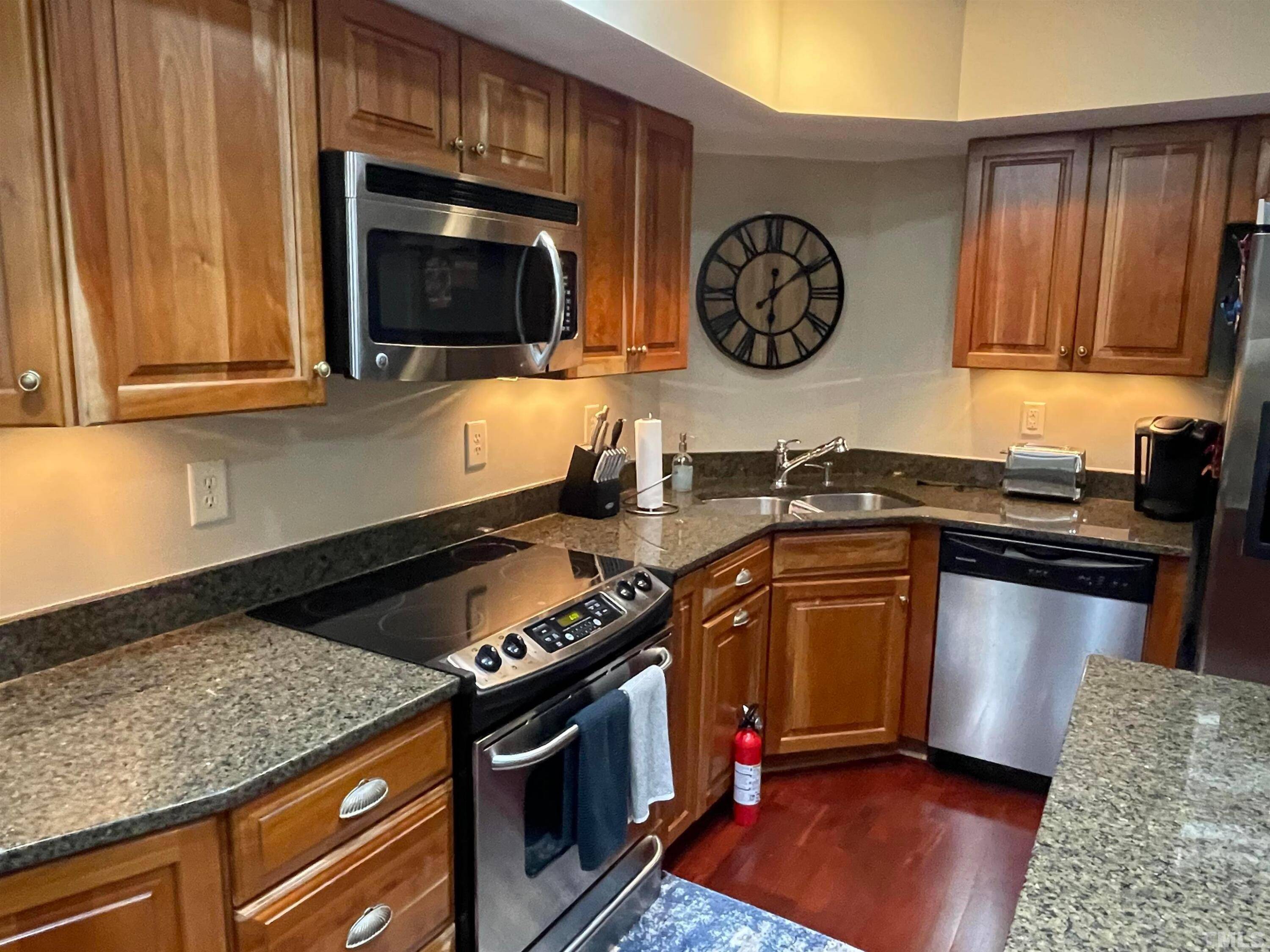 Raleigh, NC 27606,720 Bilyeu Street #203