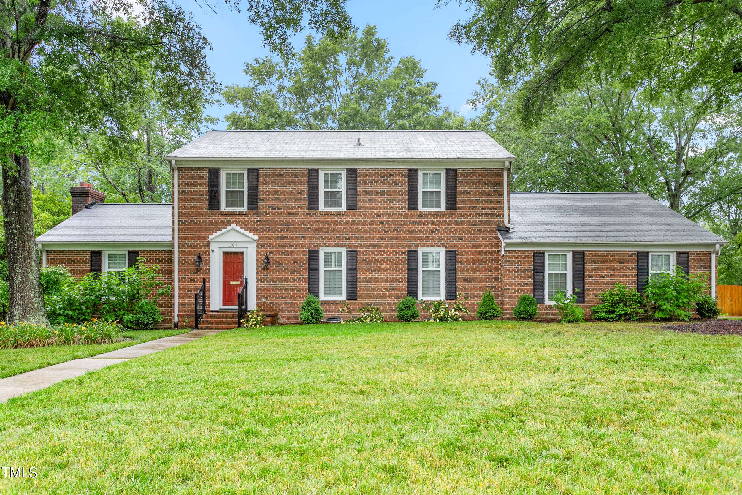 Burlington, NC 27215,3027 Truitt Drive