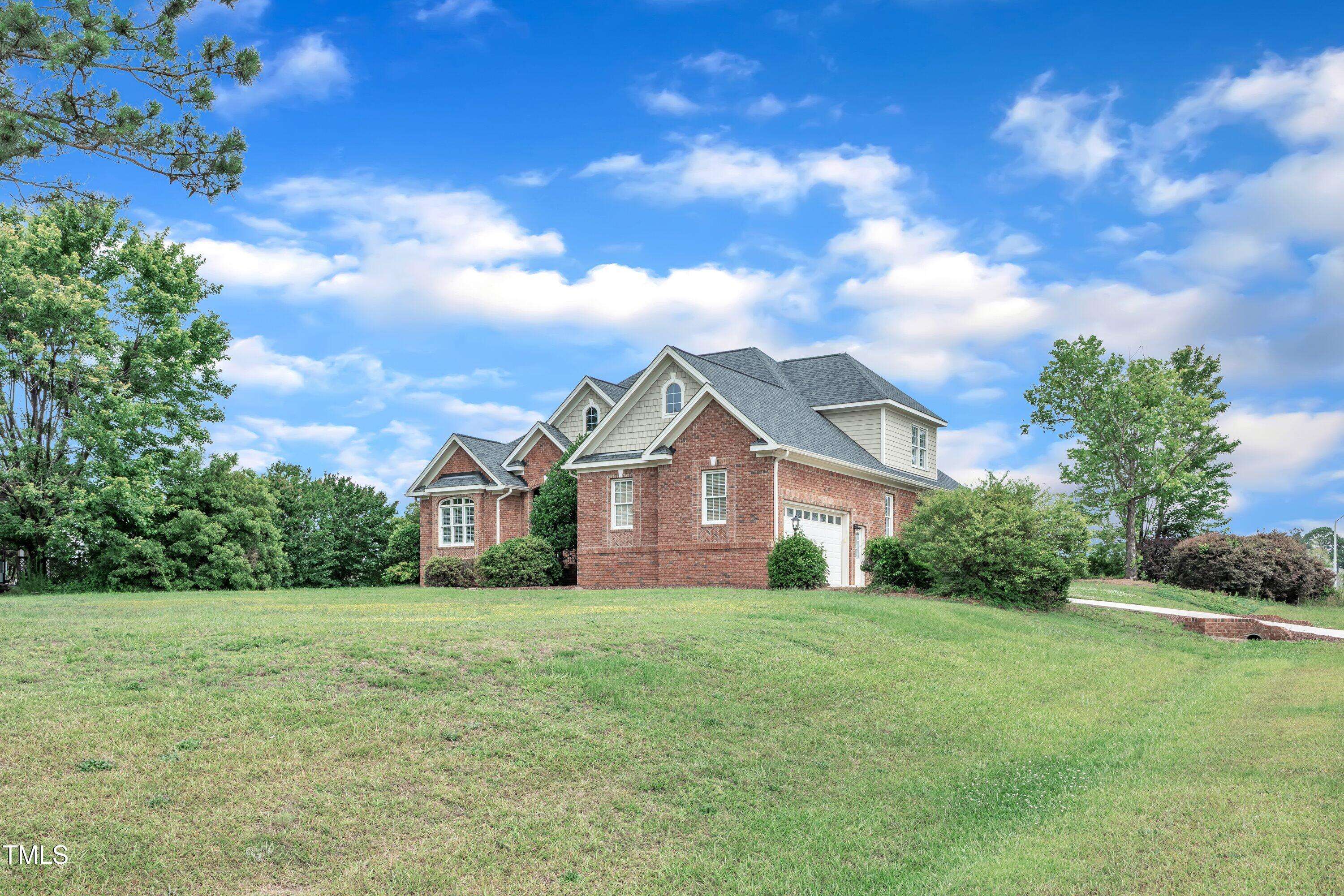 Fuquay Varina, NC 27526,7800 Twin Pines Way