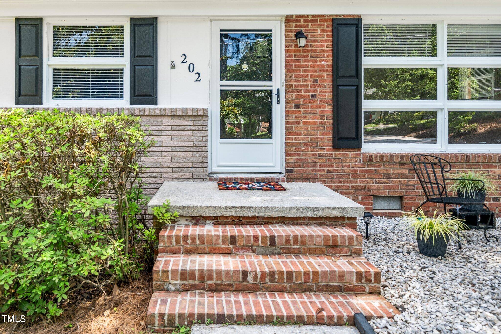 Cary, NC 27513,202 Crest Road