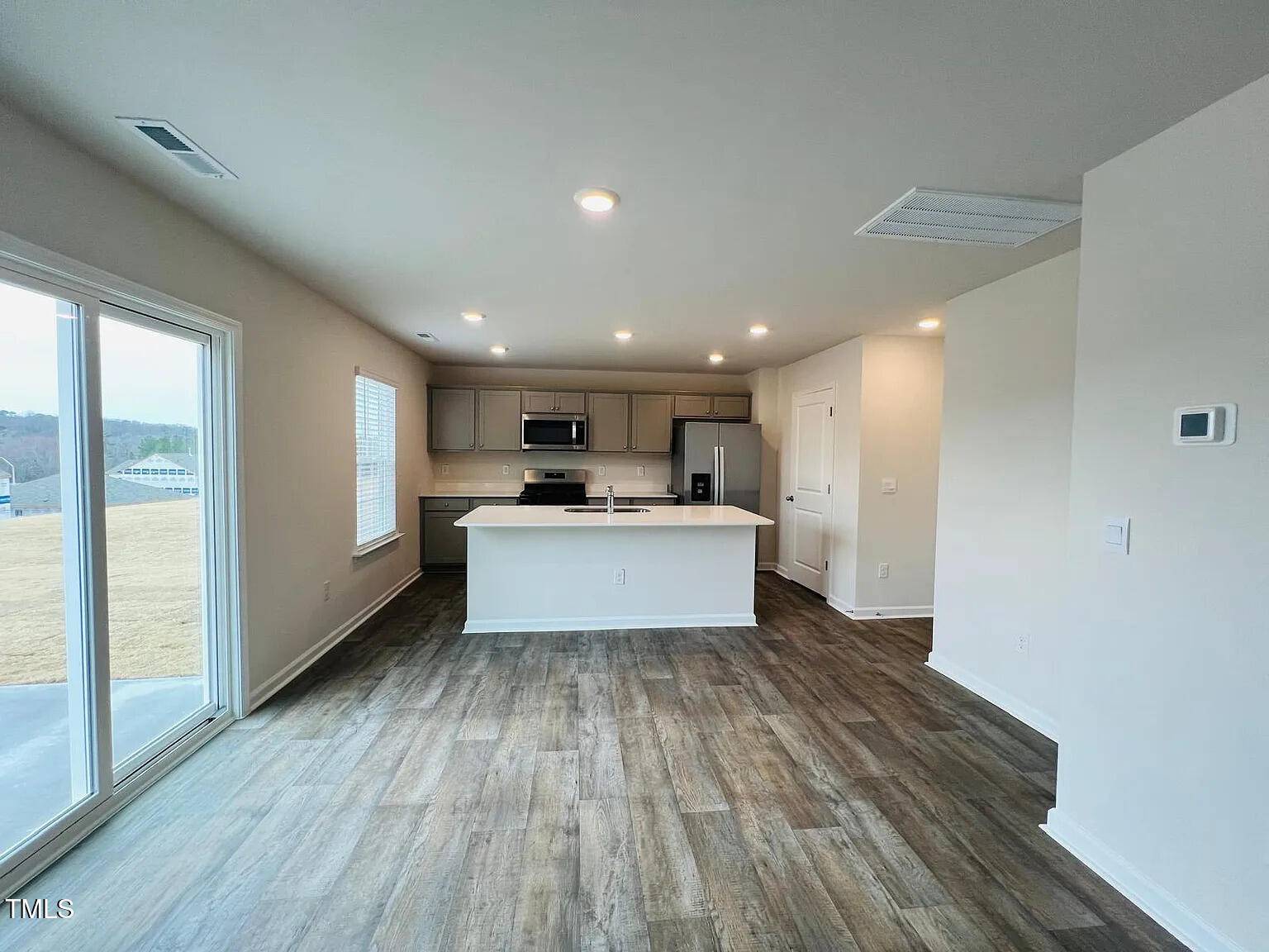 Sanford, NC 27332,429 Citron St
