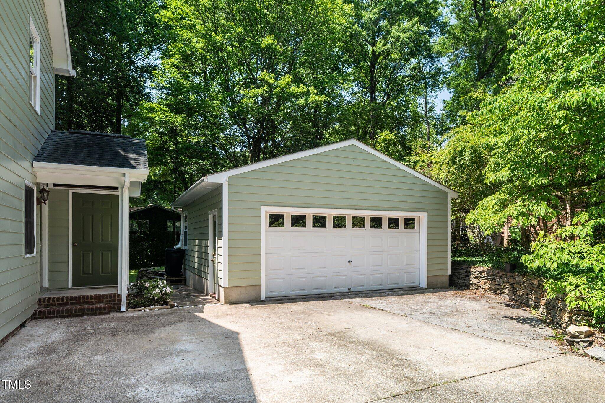 Apex, NC 27502,1006 Apache Lane