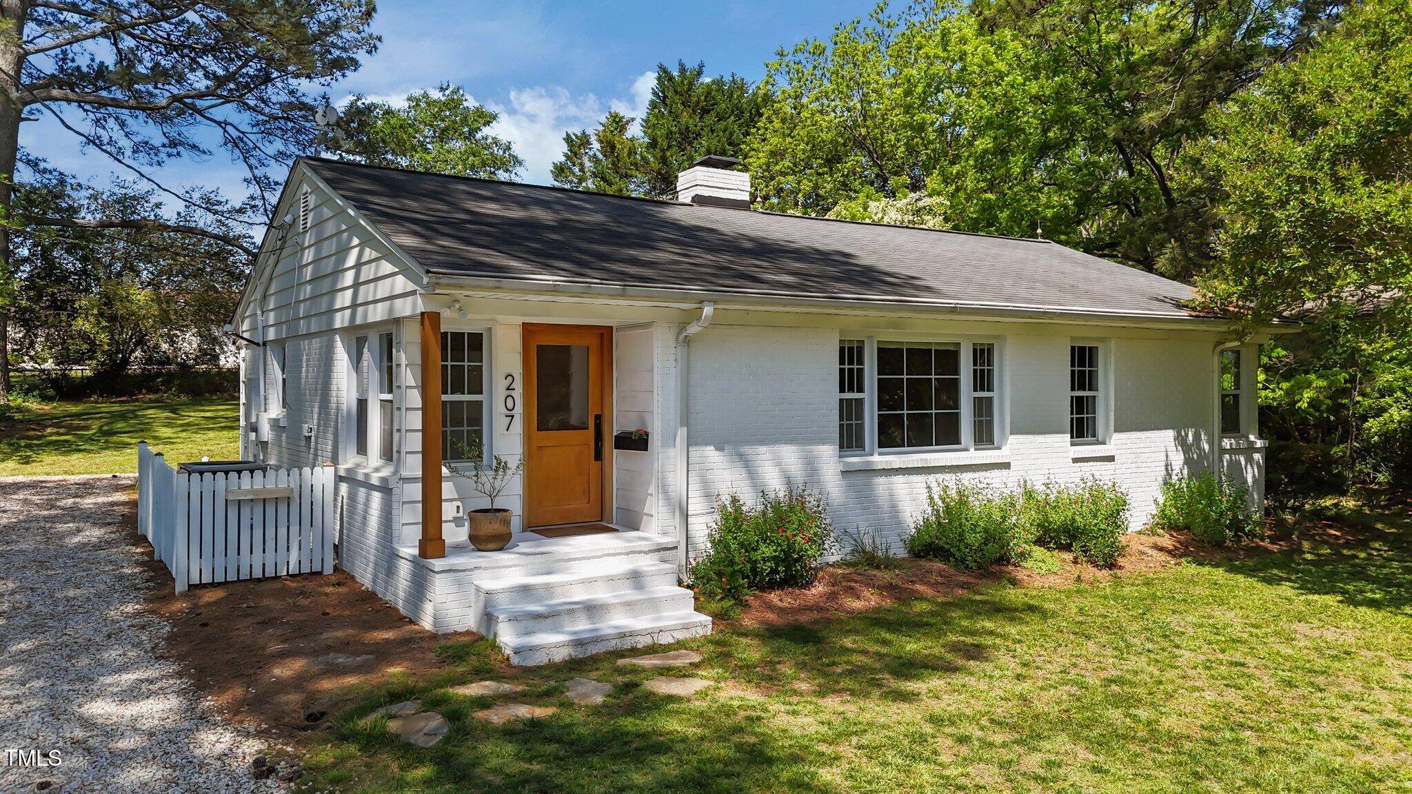Fuquay Varina, NC 27526,207 N Aiken Street