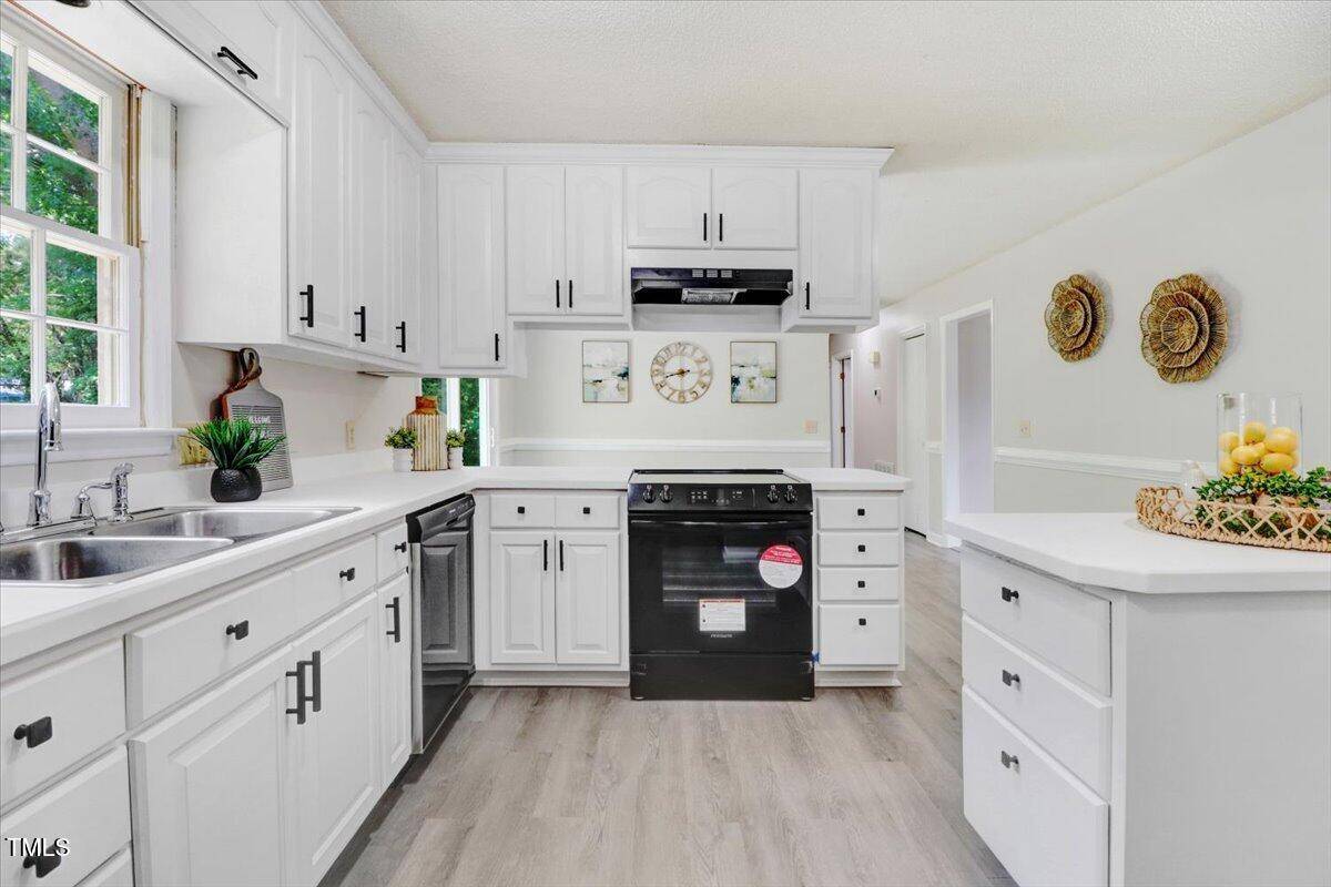 Garner, NC 27529,103 Val Del Court