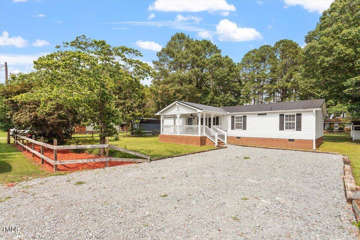 Four Oaks, NC 27524,205 Austin Street