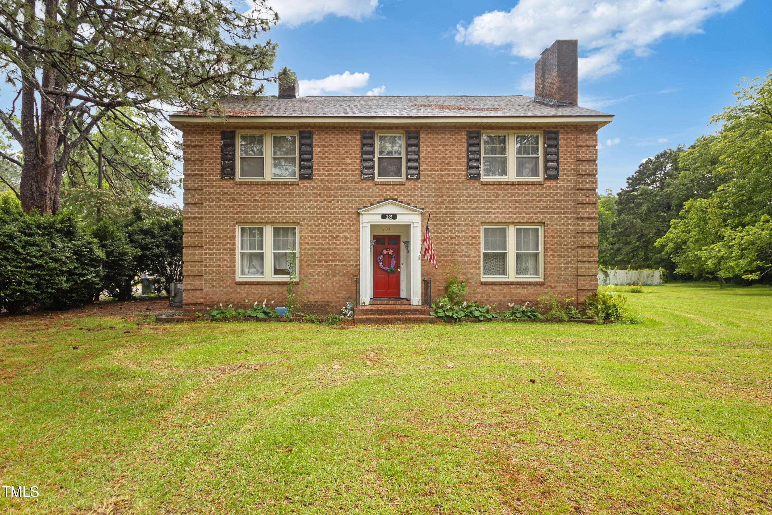 Raeford, NC 28376,301 Harris Avenue