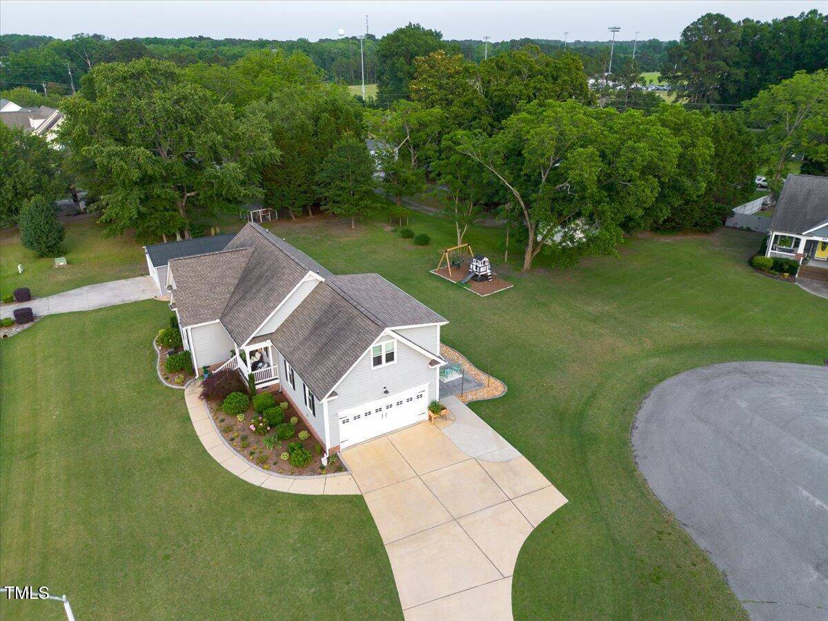 Fuquay Varina, NC 27526,817 Mossy Oak Drive