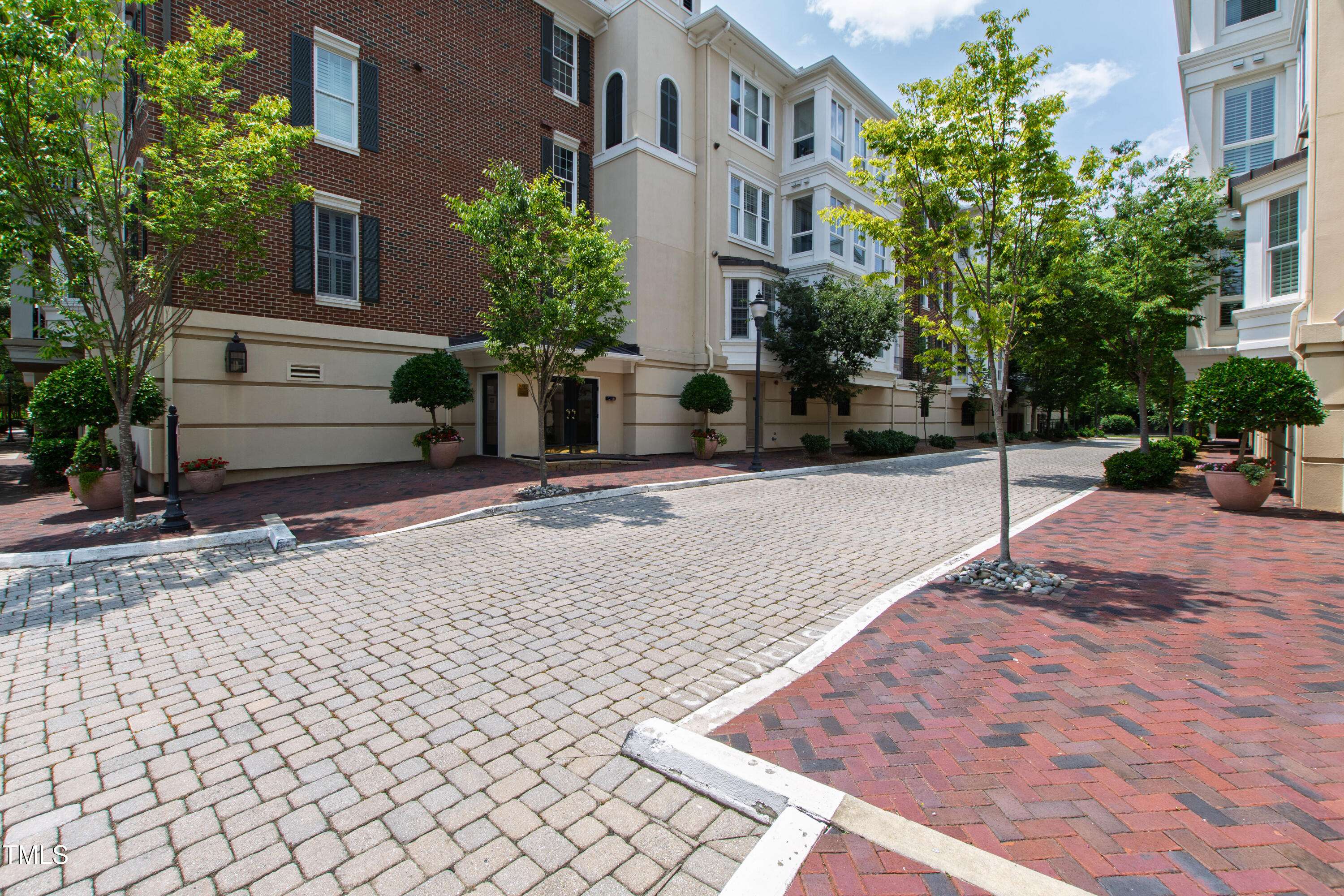 Raleigh, NC 27608,2813 Market Bridge Lane #104