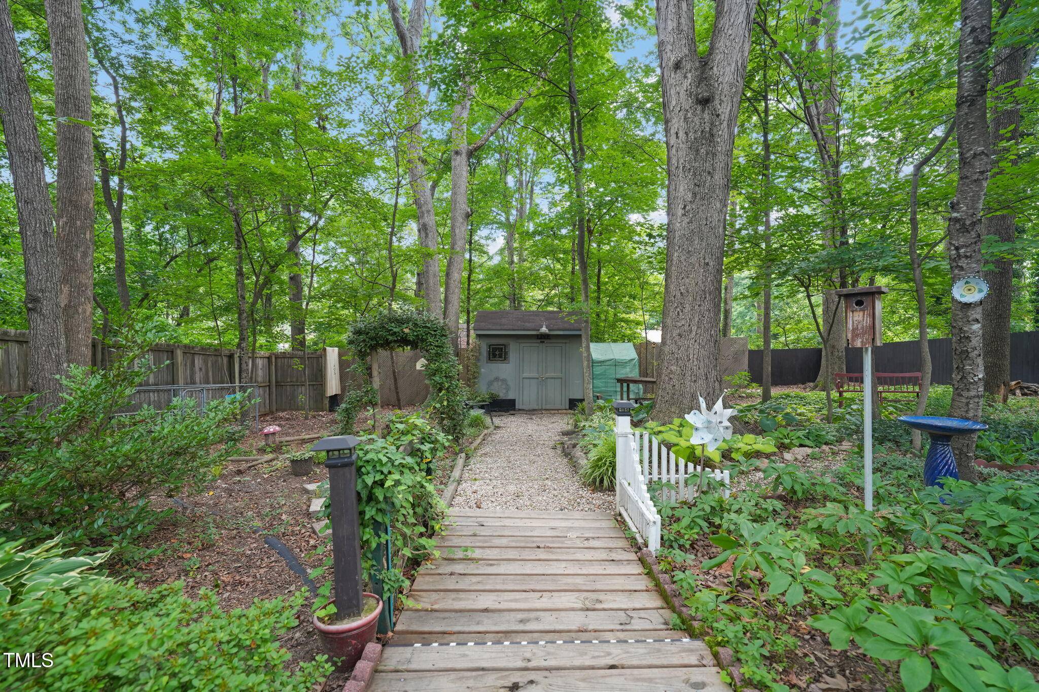Raleigh, NC 27609,5523 Newberry Drive