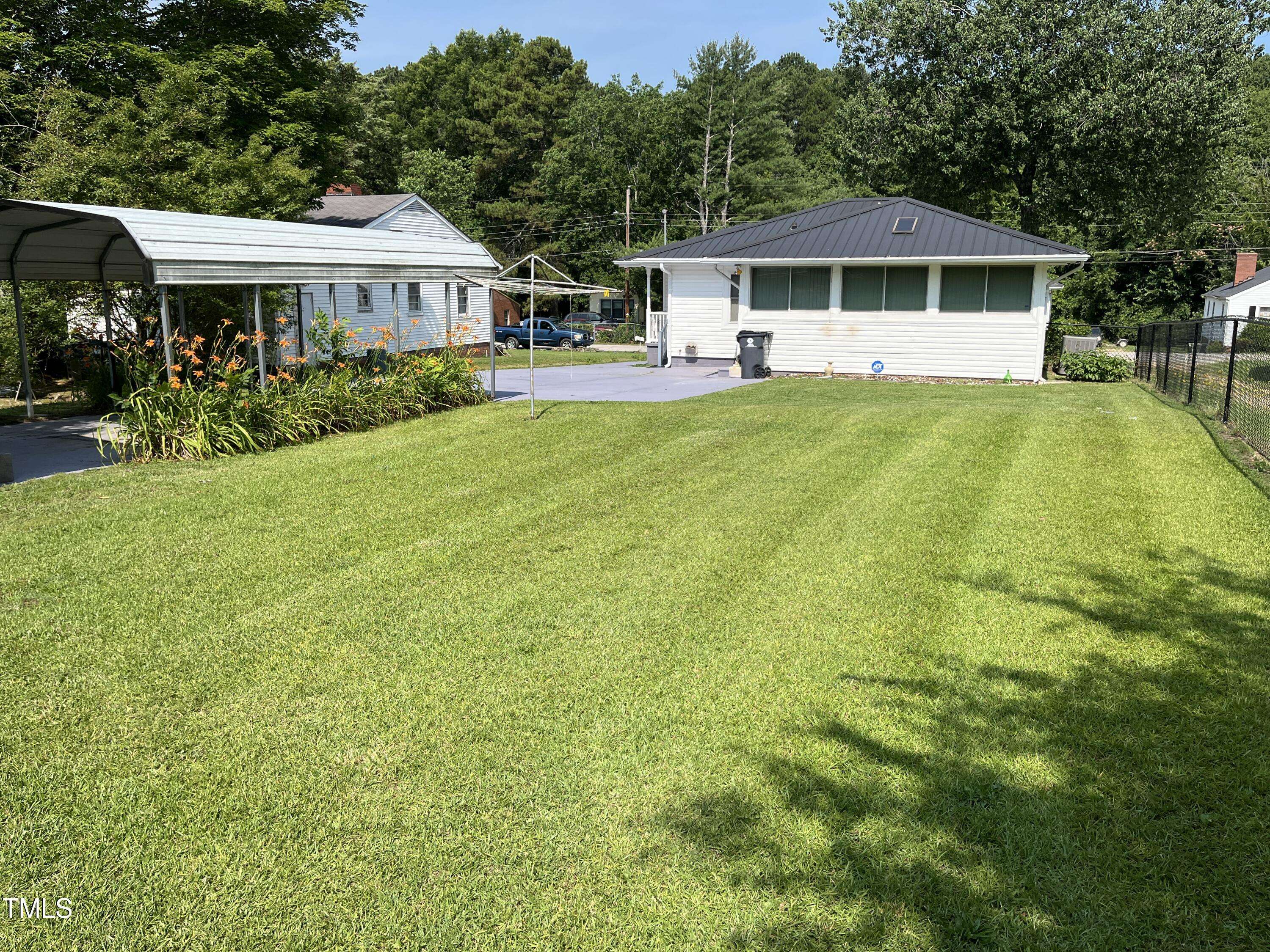 Henderson, NC 27536,129 S Bullock Street