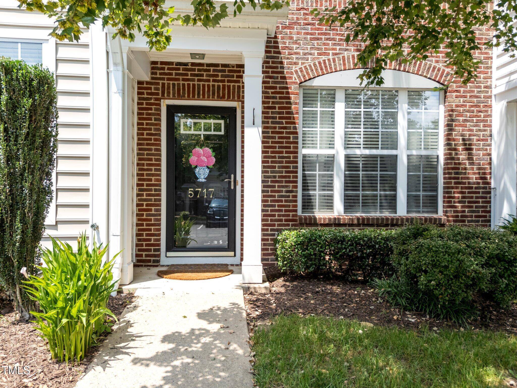 Raleigh, NC 27612,5717 Corbon Crest Lane