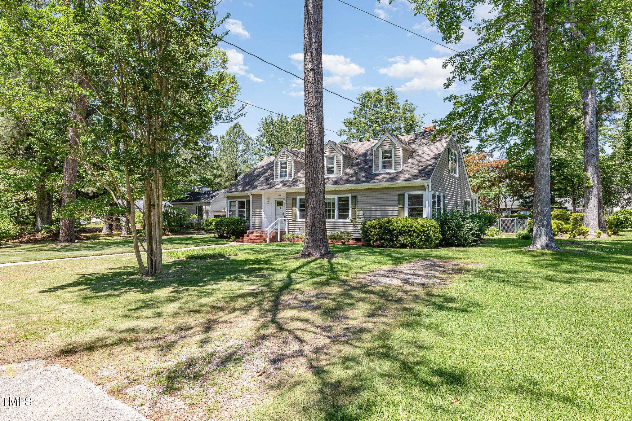 Smithfield, NC 27577,103 E Meadowbrook Drive