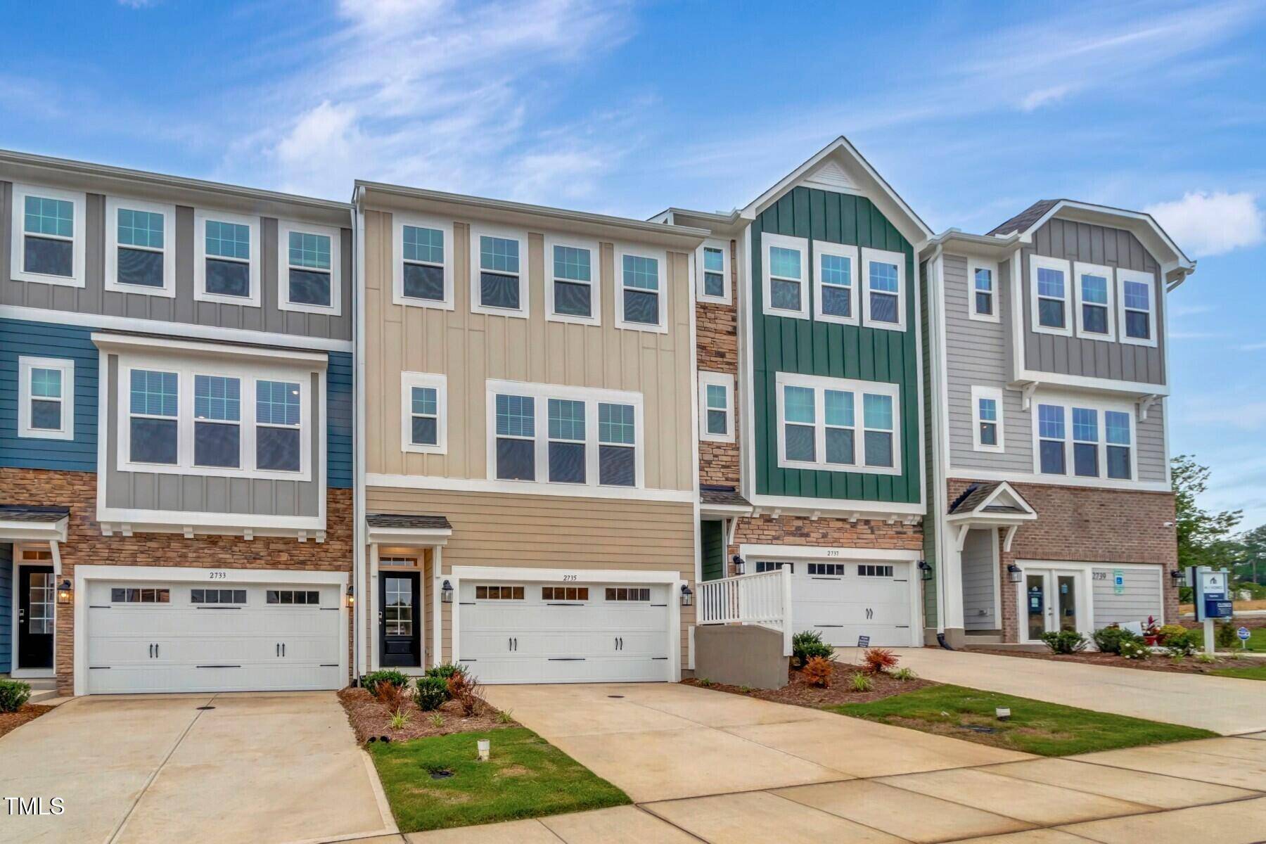 Apex, NC 27502,2735 Hunter Woods Drive ##571