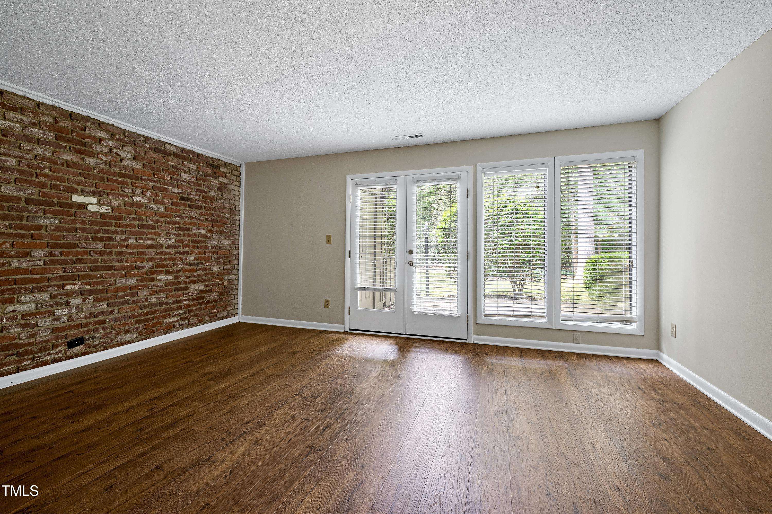 Chapel Hill, NC 27517,606 Oak Tree Drive