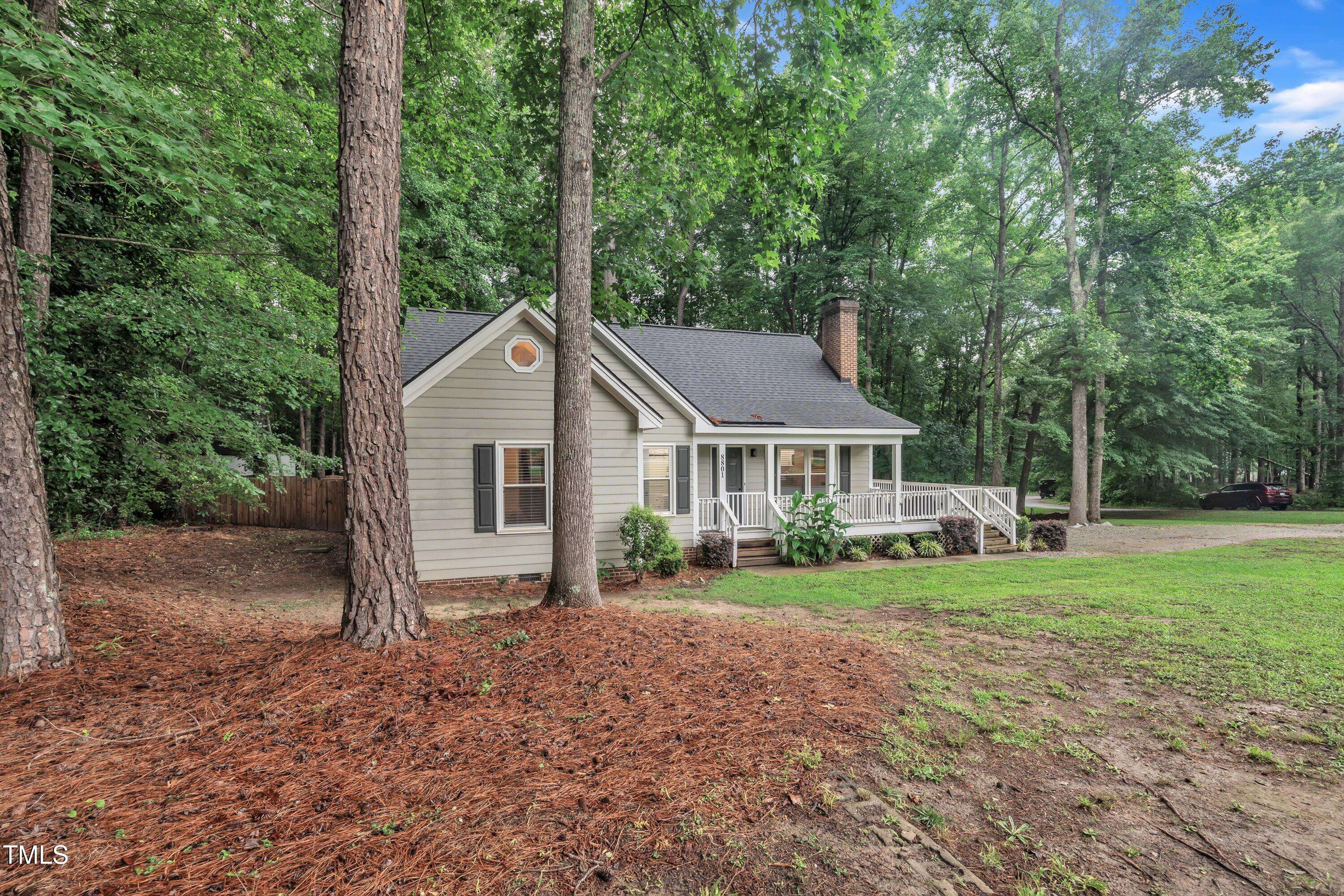 Apex, NC 27539,8801 Valley Hill Court
