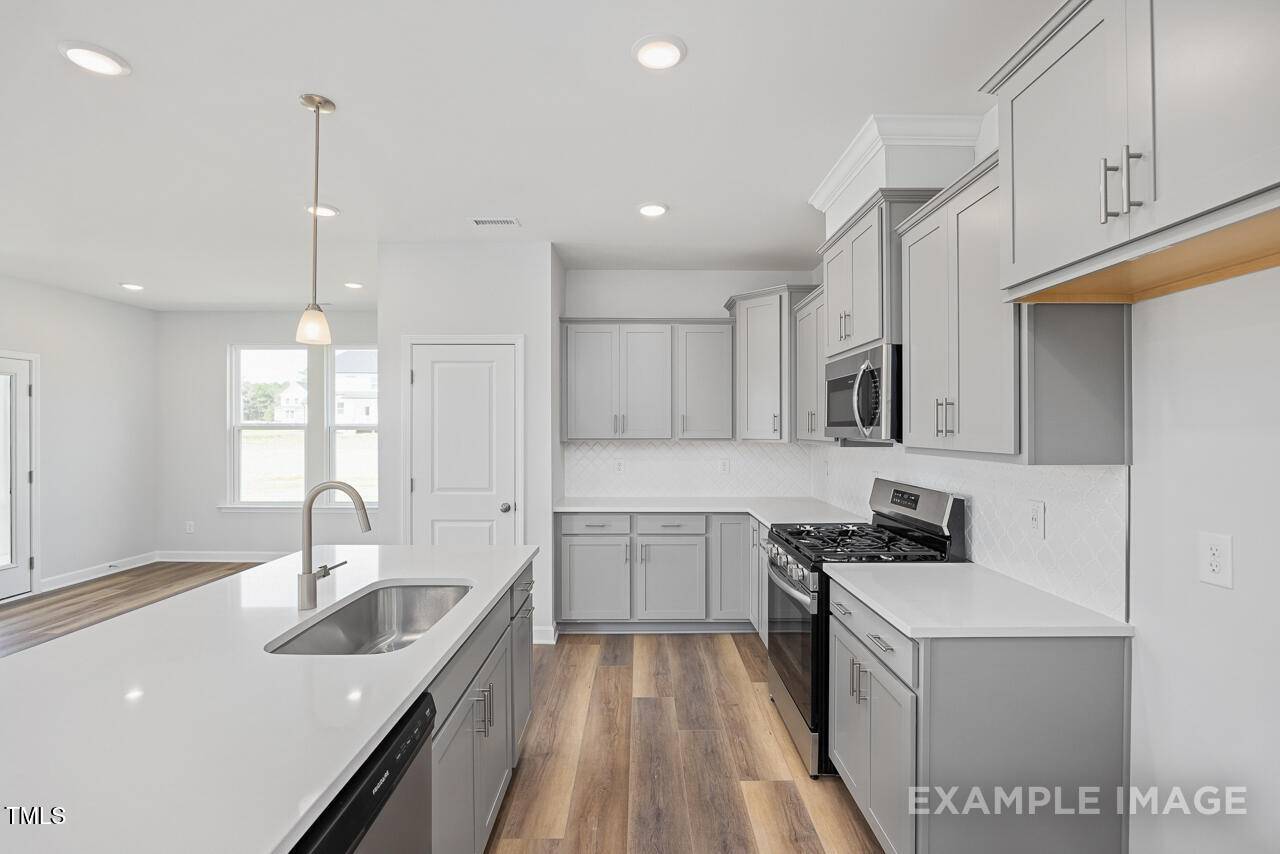 Zebulon, NC 27597,324 Longleaf Glen Court