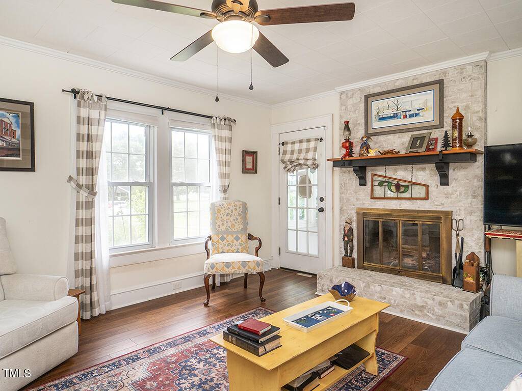 Mcleansville, NC 27301,2072 Keesee Road