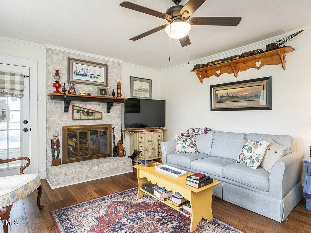 Mcleansville, NC 27301,2072 Keesee Road