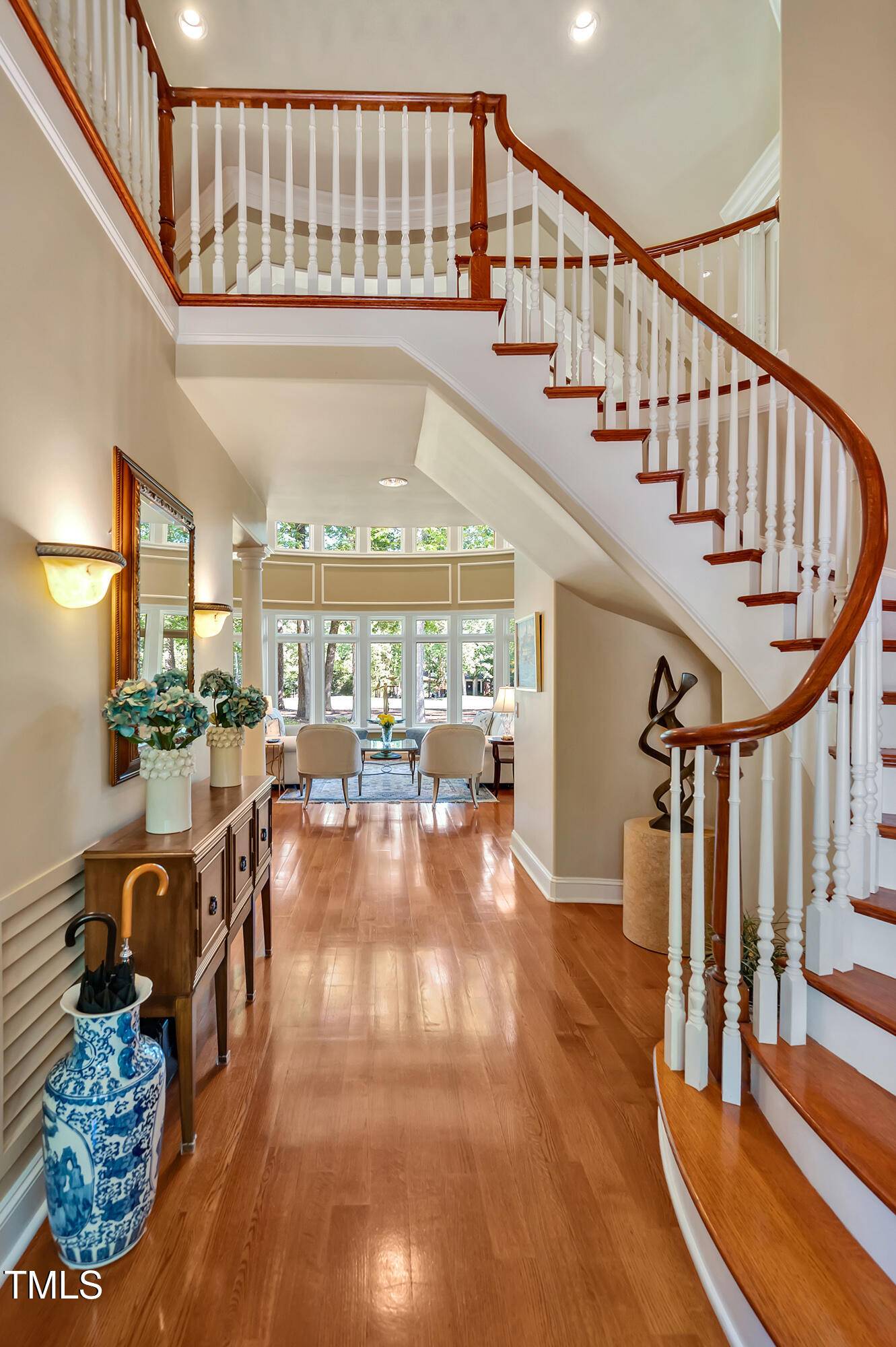 Chapel Hill, NC 27517,84307 Winslow