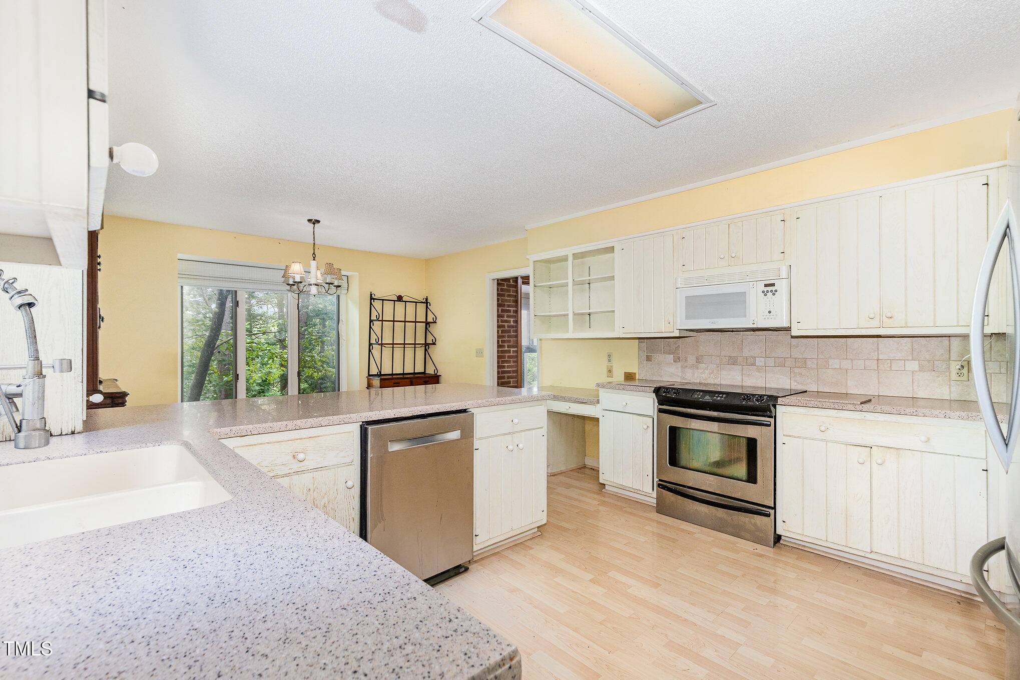 Southern Pines, NC 28387,1450 S Fort Bragg Road