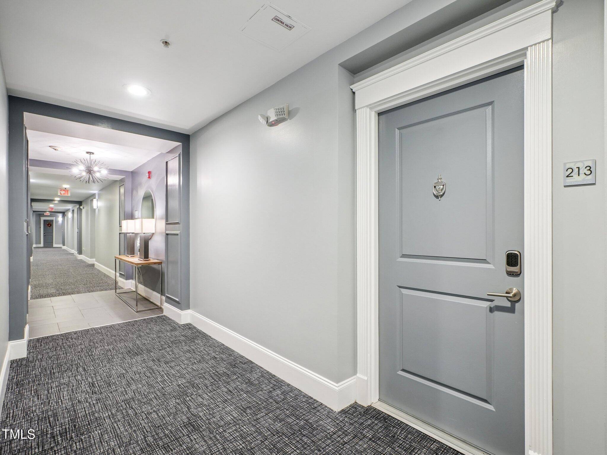 Raleigh, NC 27603,222 Glenwood Avenue #213