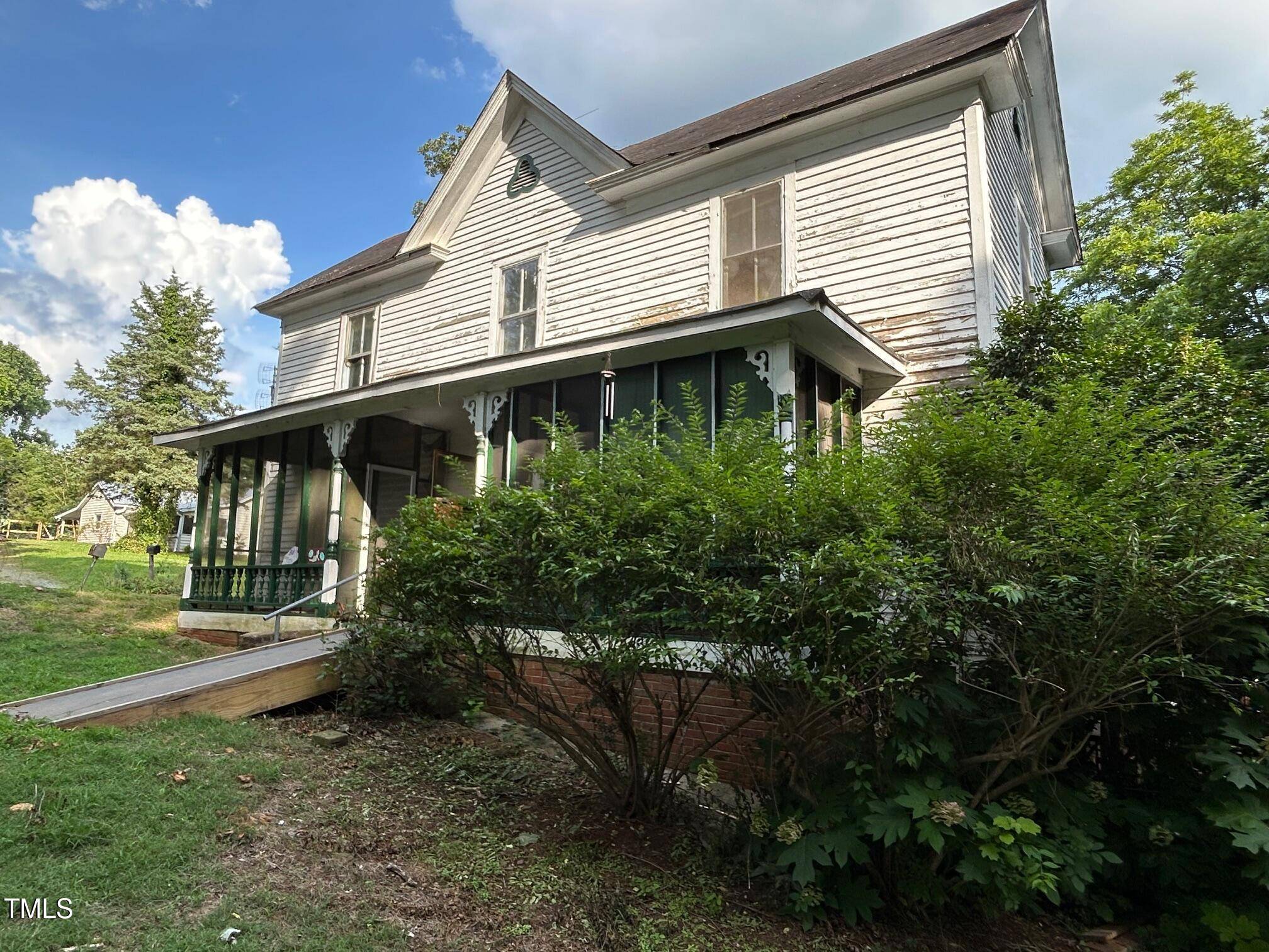 Pittsboro, NC 27312,94 Bynum Church Road