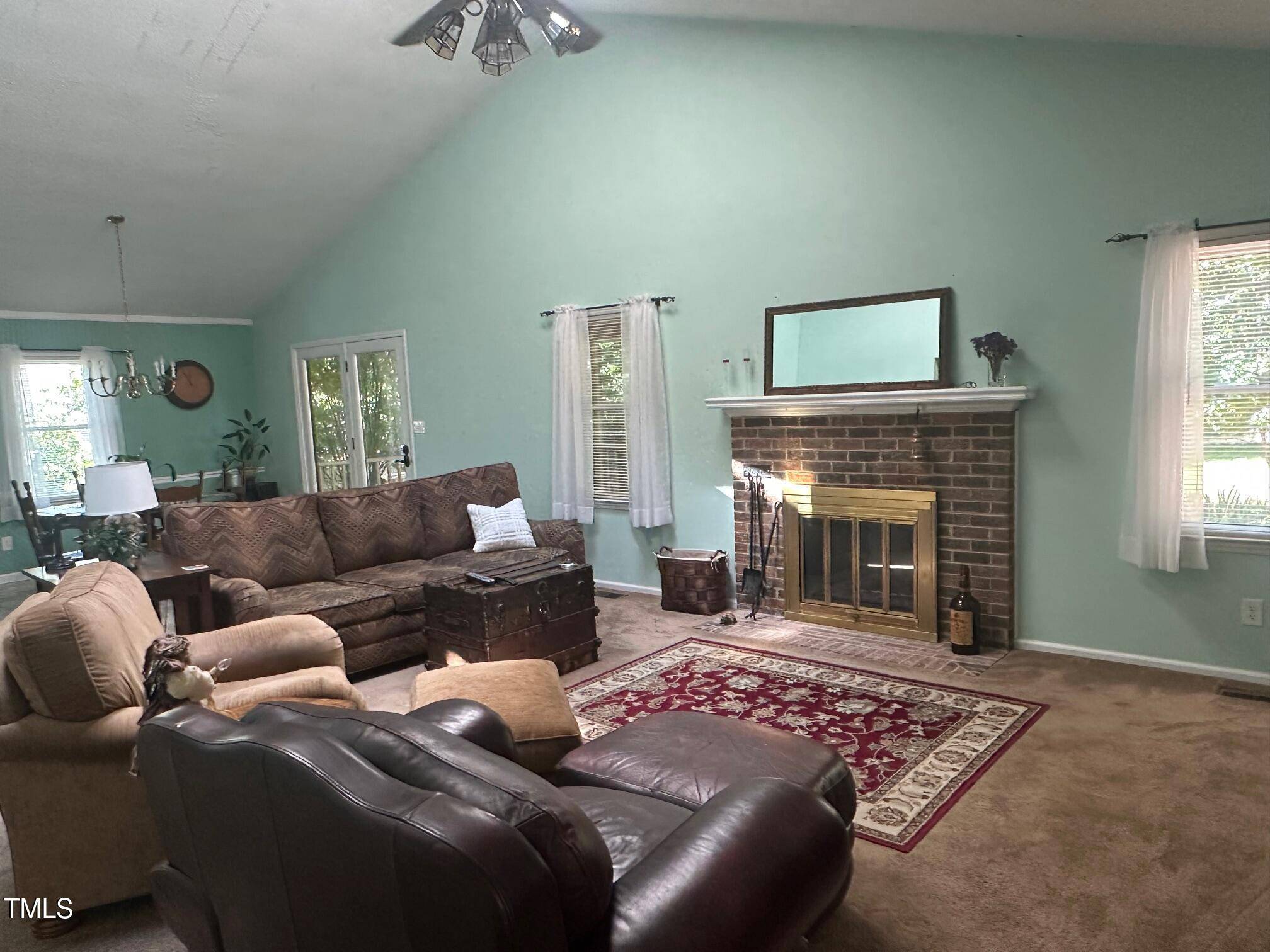 Burlington, NC 27215,2257 Delaney Drive