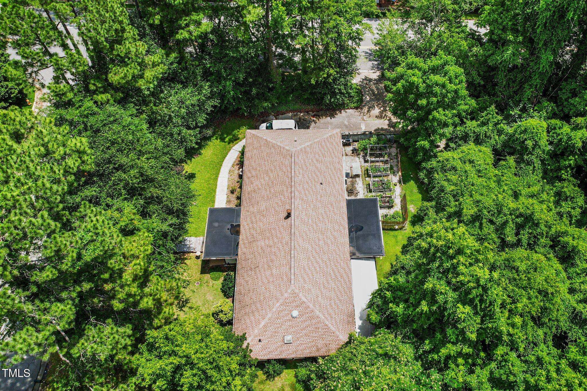 Raleigh, NC 27612,5301 Thayer Drive