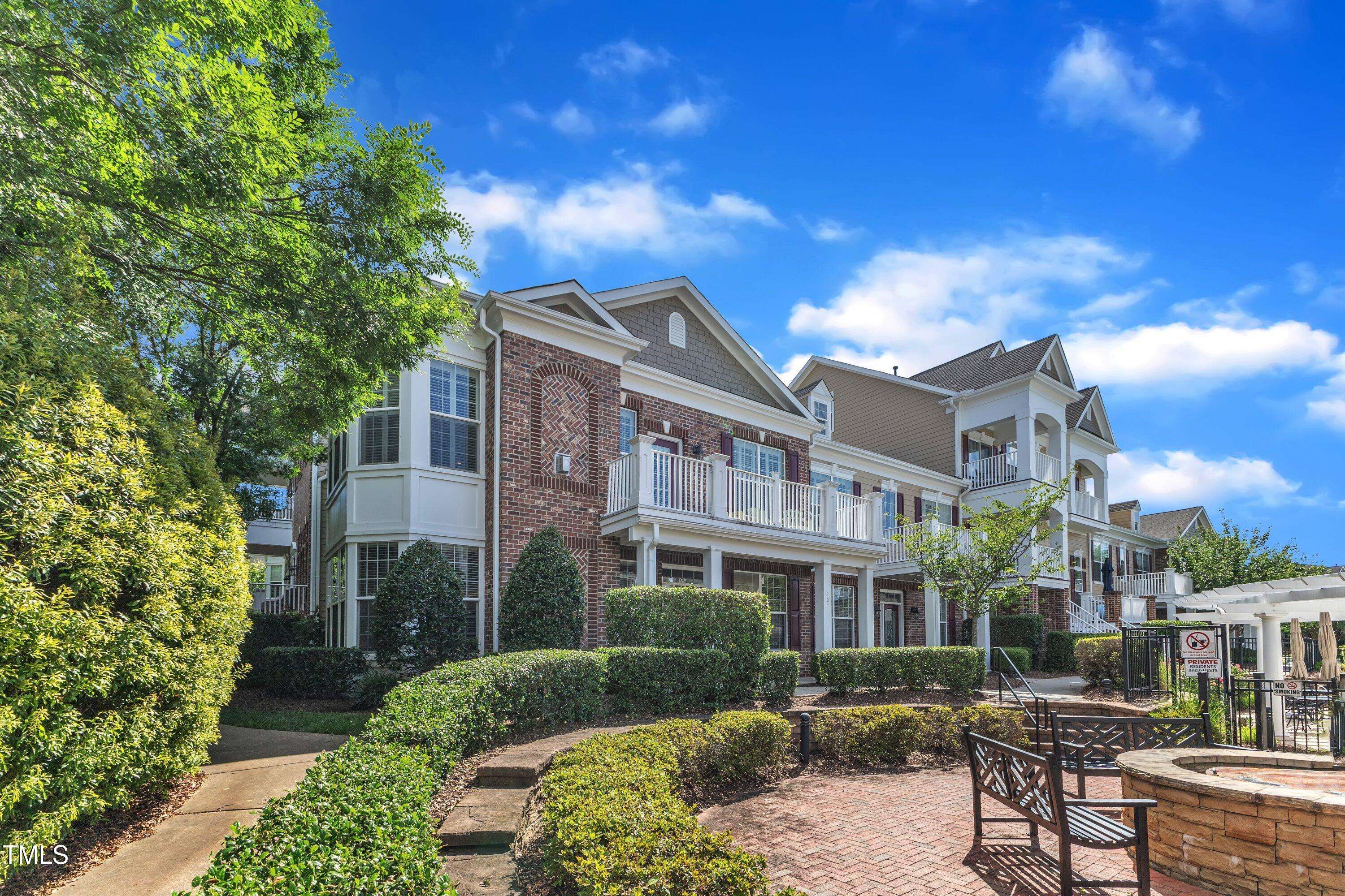 Raleigh, NC 27617,10511 Sablewood Drive #107