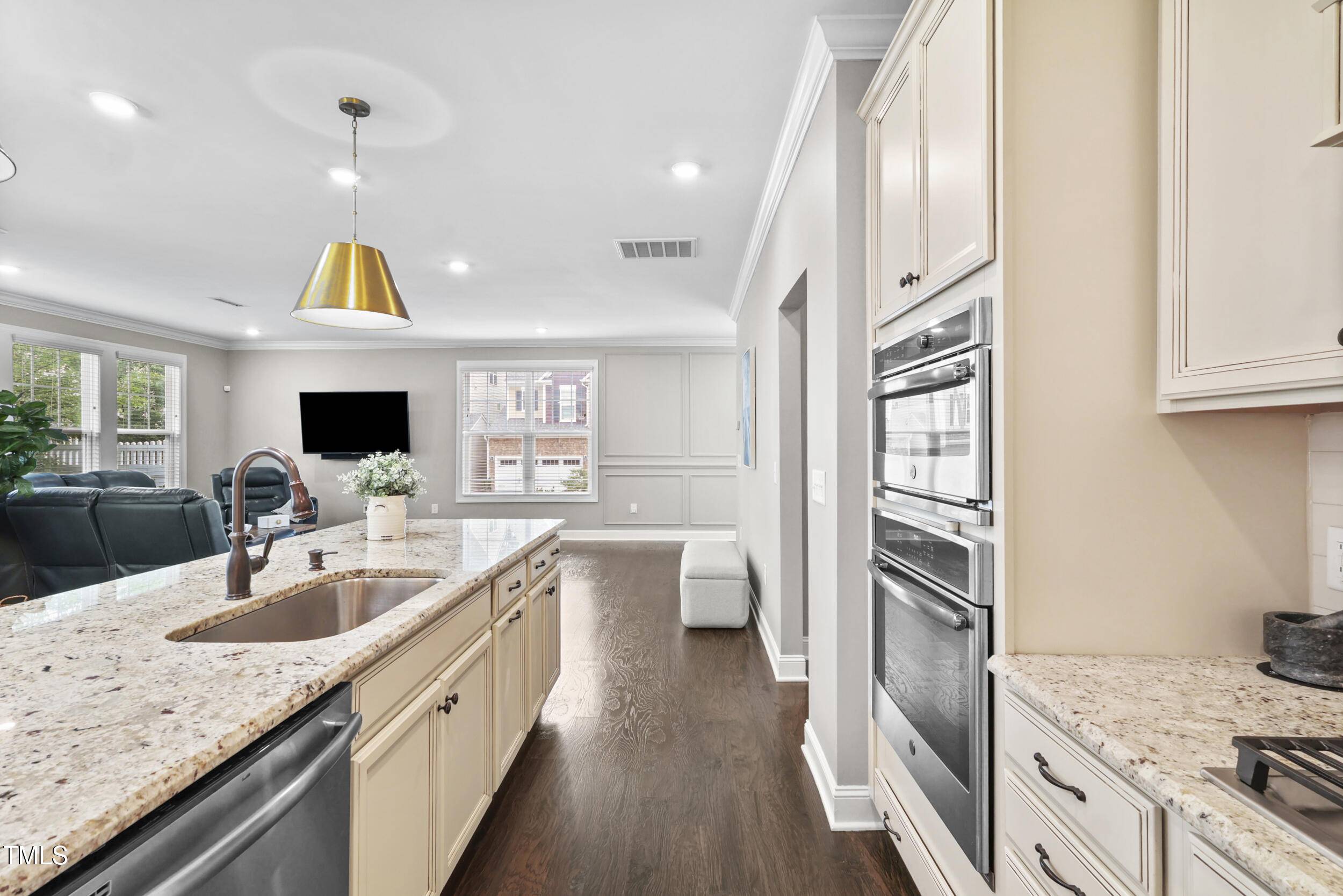 Apex, NC 27523,1313 Littlehills Drive