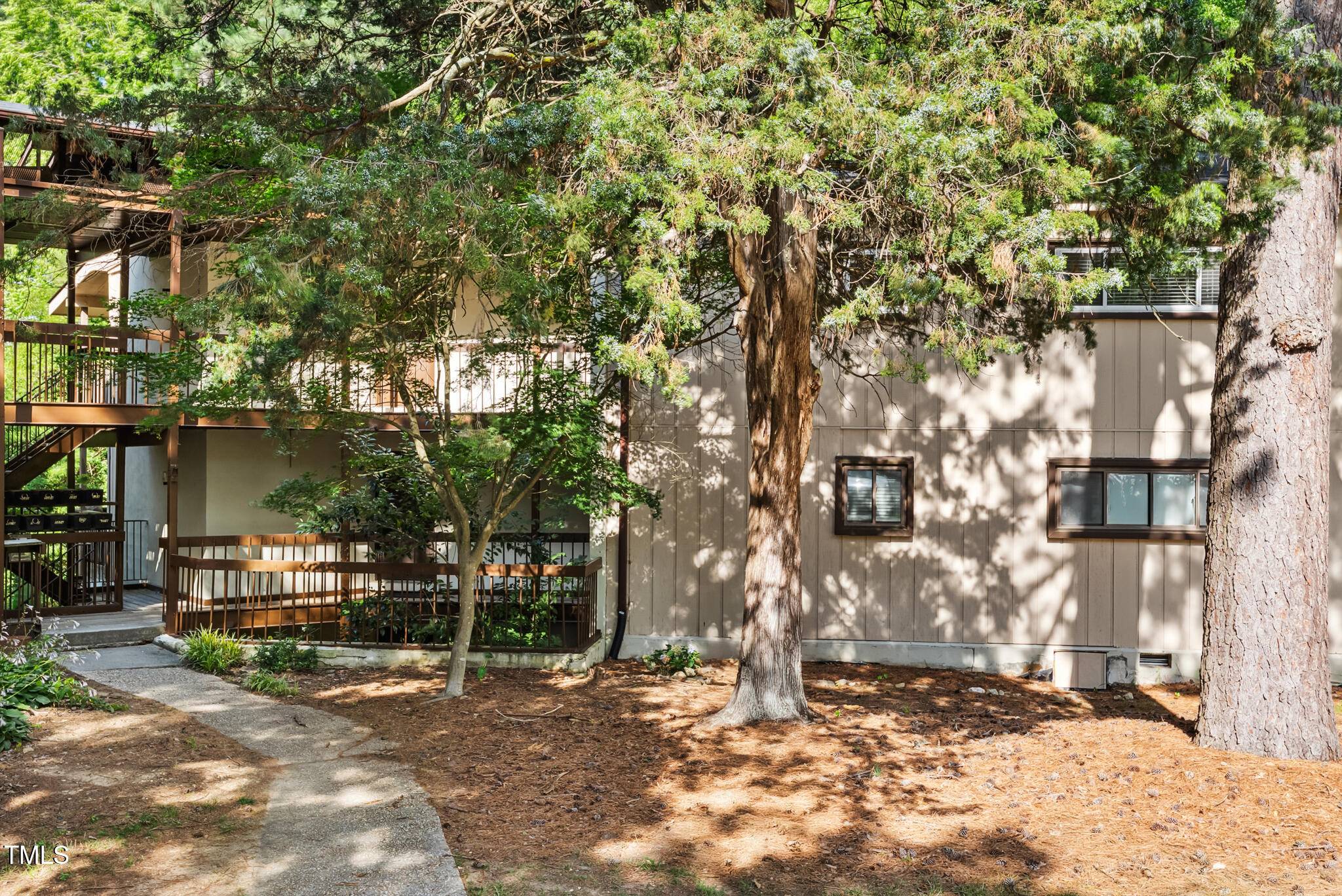 Raleigh, NC 27609,5082 Flint Ridge Place