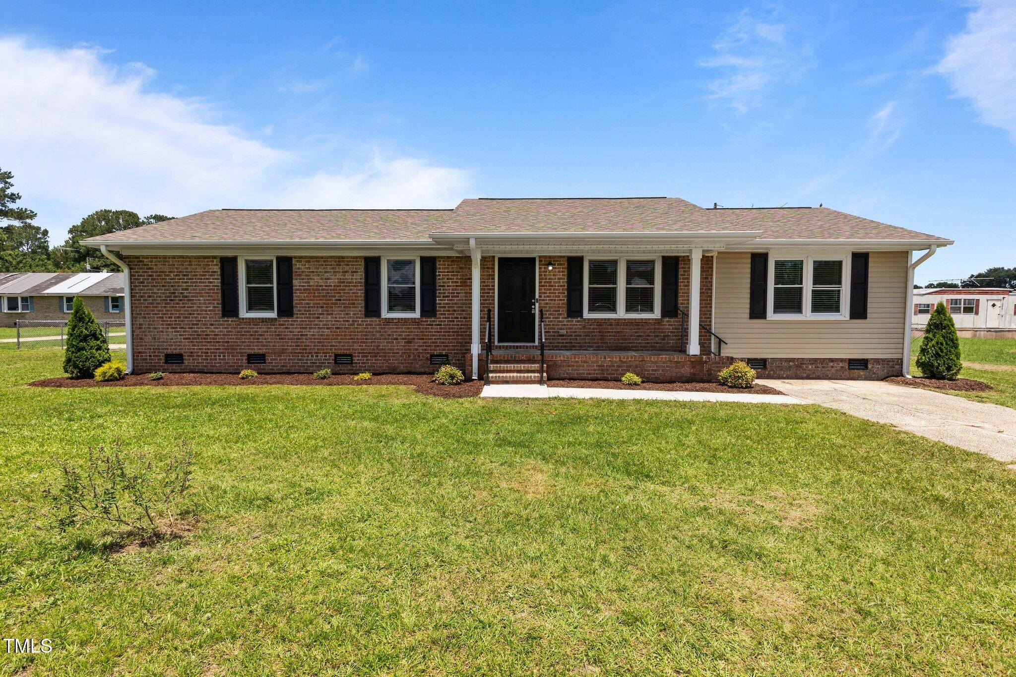 Stedman, NC 28391,8431 Clinton Road