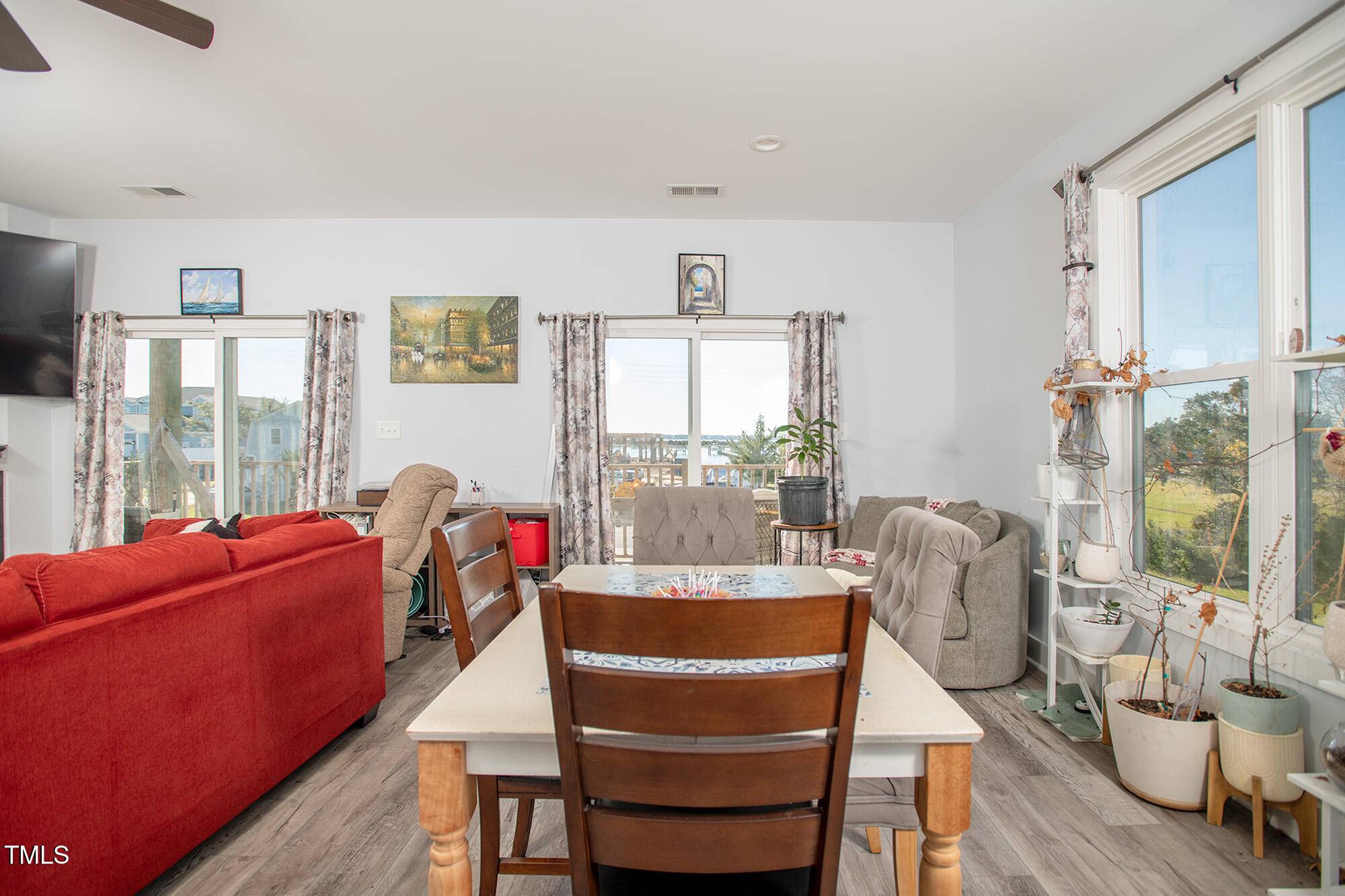 Newport, NC 28570,278 Live Oak Road