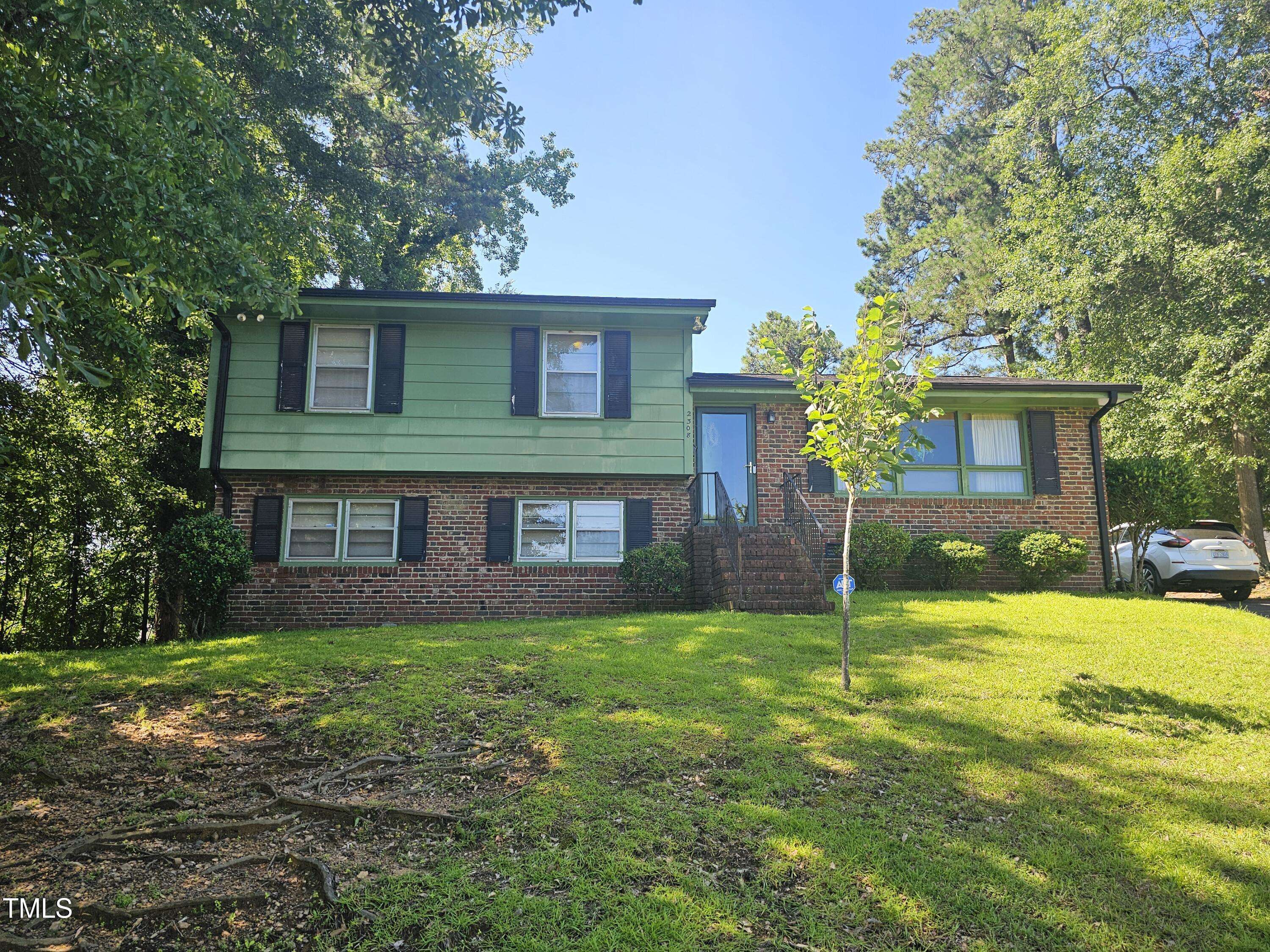 Raleigh, NC 27610,2308 Blacklan Circle