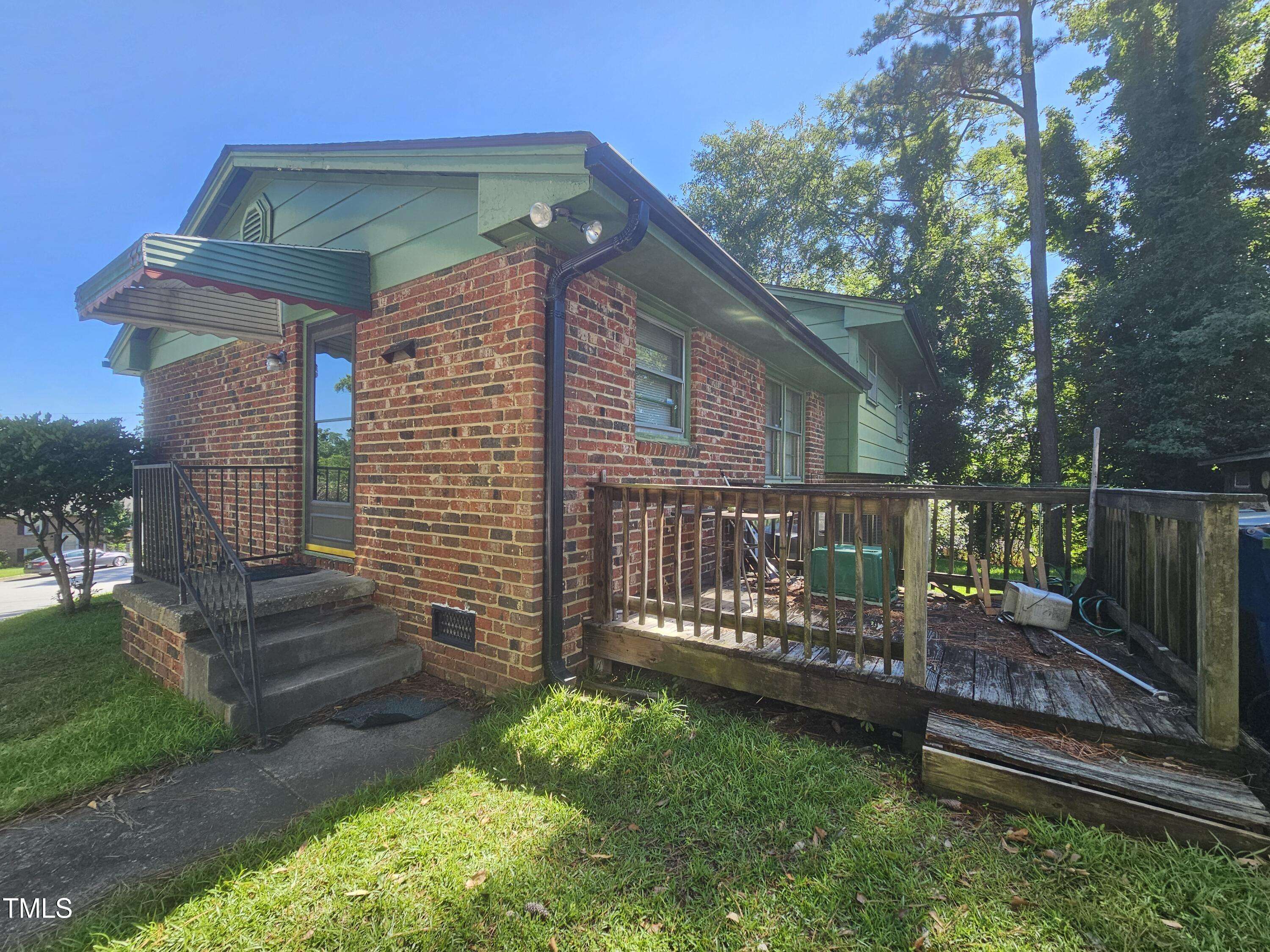 Raleigh, NC 27610,2308 Blacklan Circle