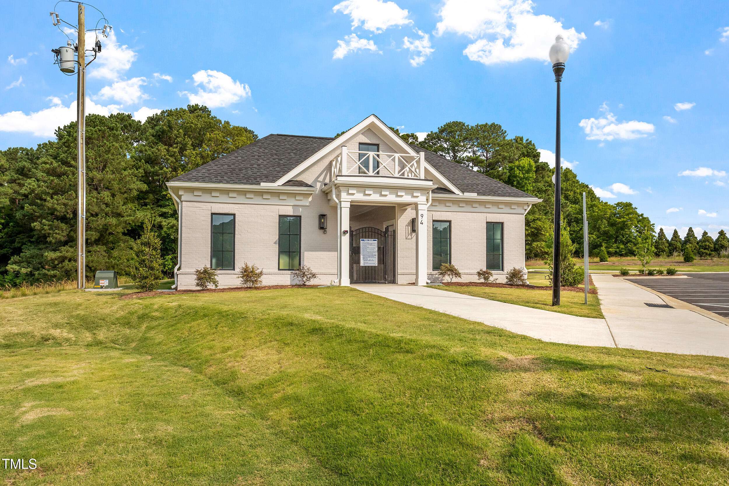 Garner, NC 27529,346 N Maple Walk Drive #243