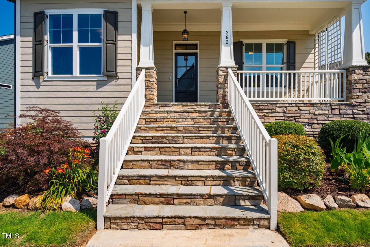 Chapel Hill, NC 27516,262 Salt Cedar Lane
