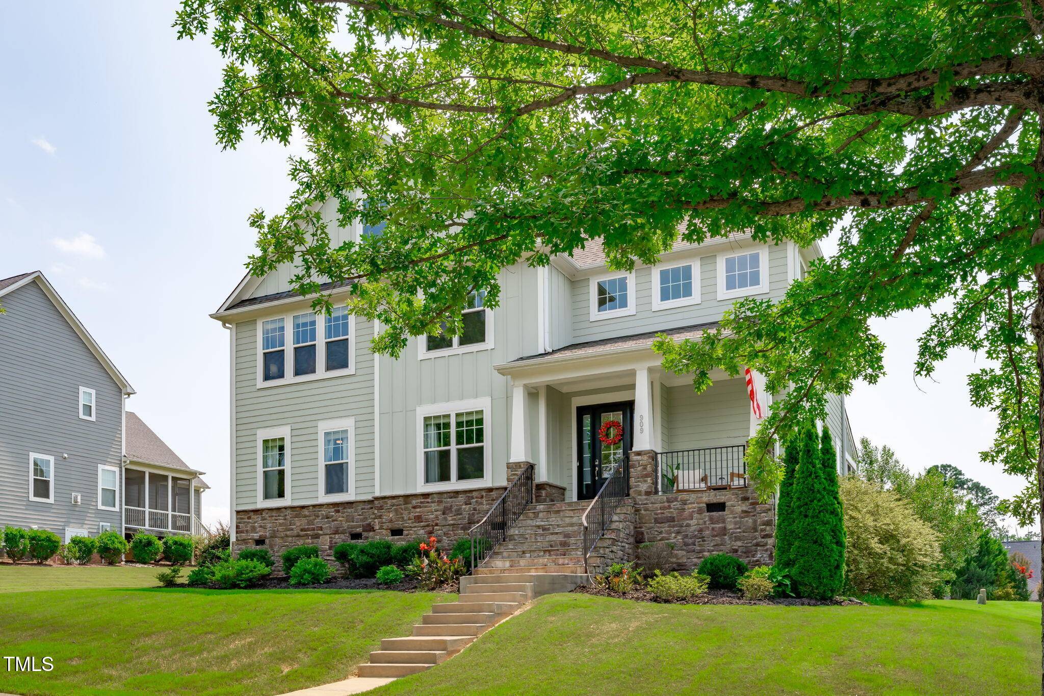 Holly Springs, NC 27540,909 Green Oaks Parkway