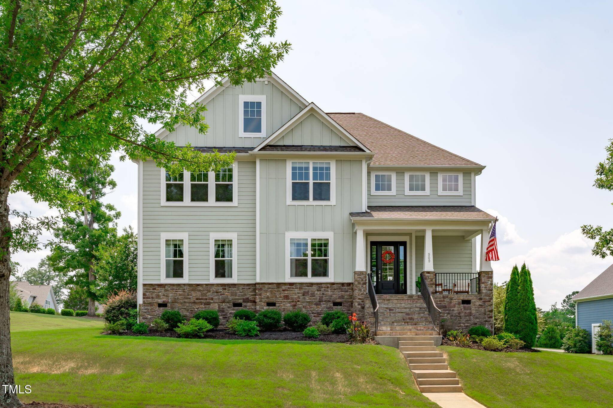 Holly Springs, NC 27540,909 Green Oaks Parkway
