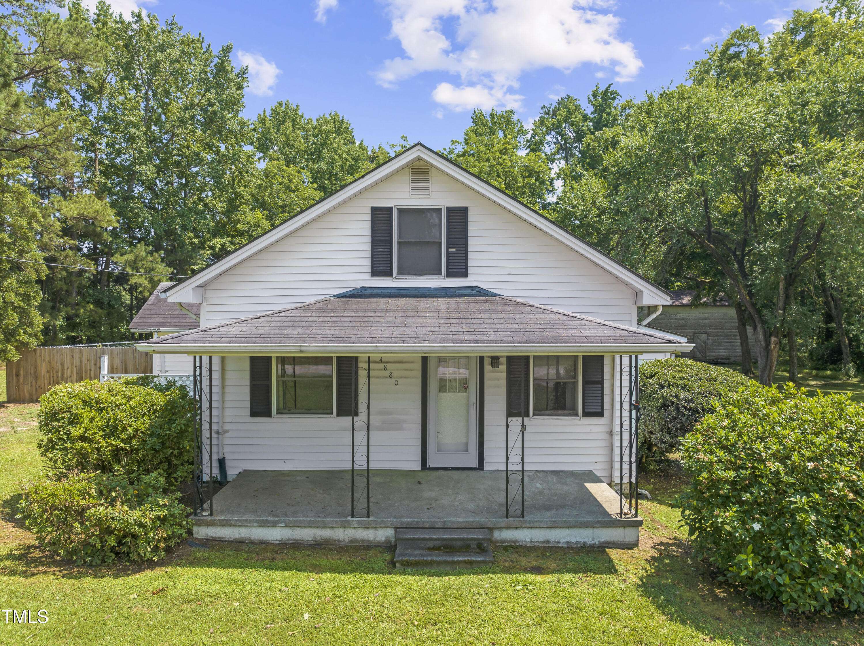 Zebulon, NC 27597,4880 Old Us Hwy 64