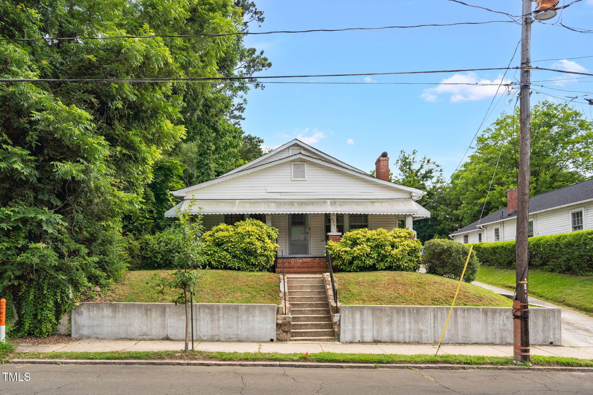 Durham, NC 27707,907 Morehead Avenue