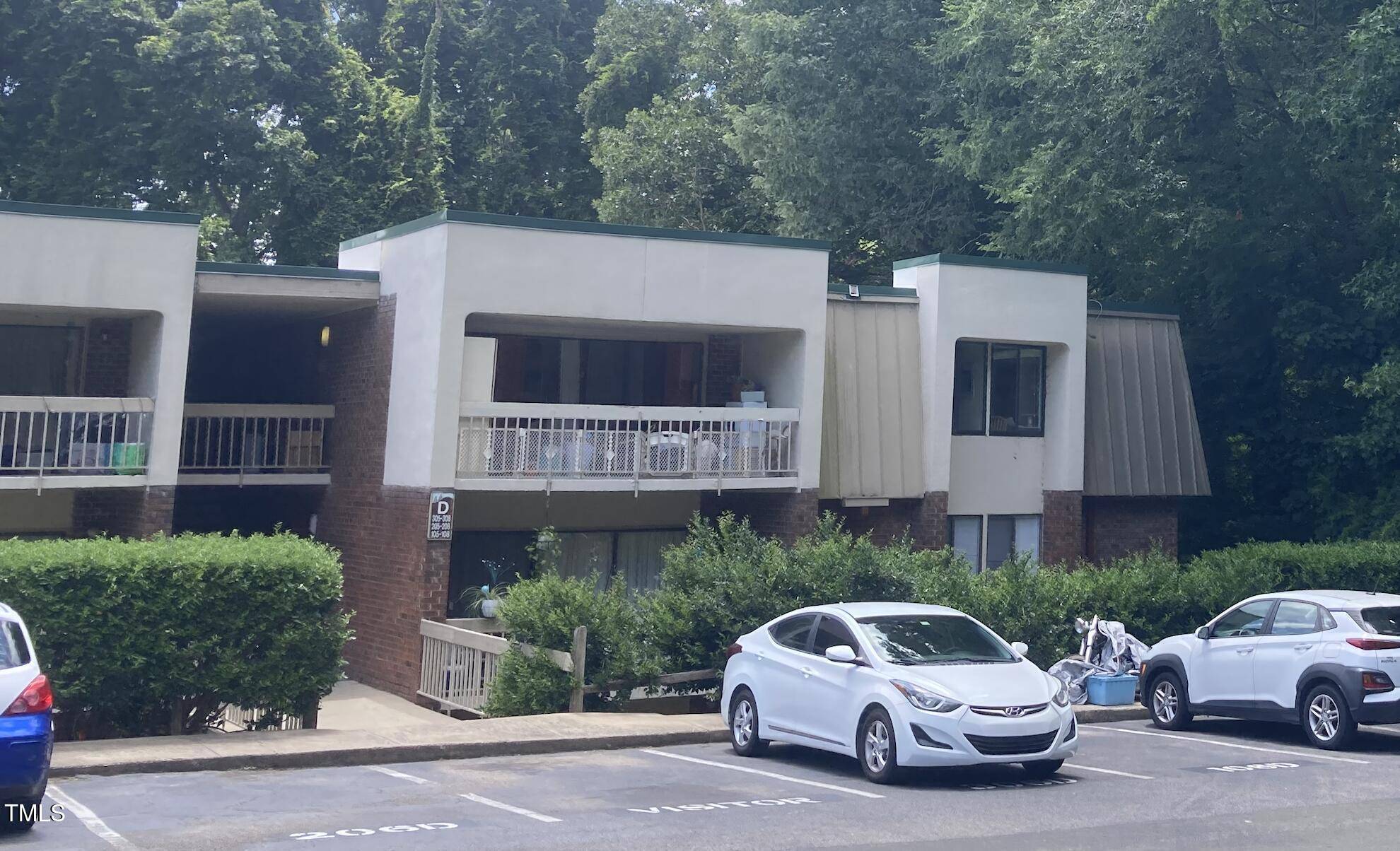 Chapel Hill, NC 27516,500 Umstead Drive #D307