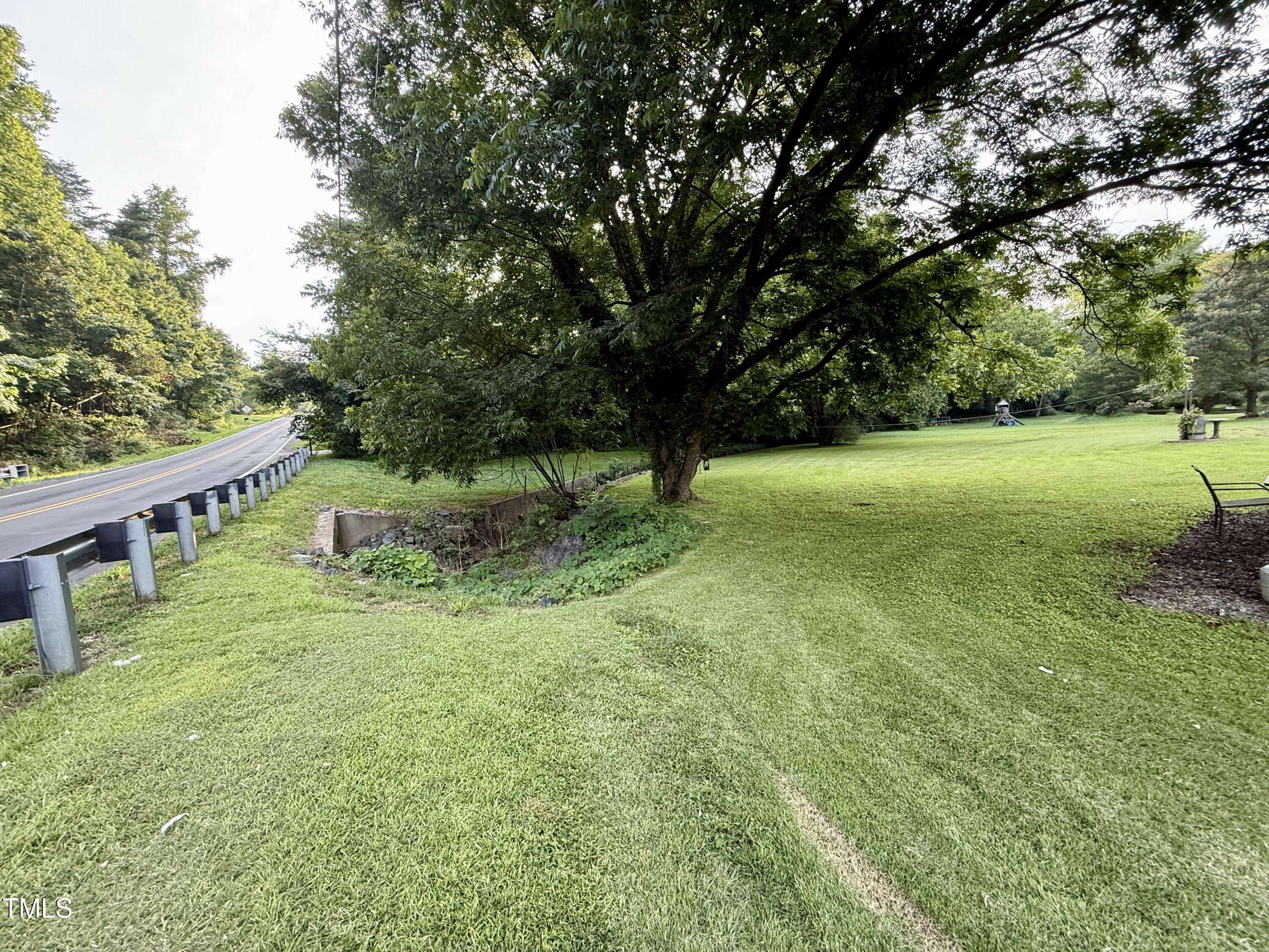 Elon, NC 27244,1404 N N Nc Hwy 87