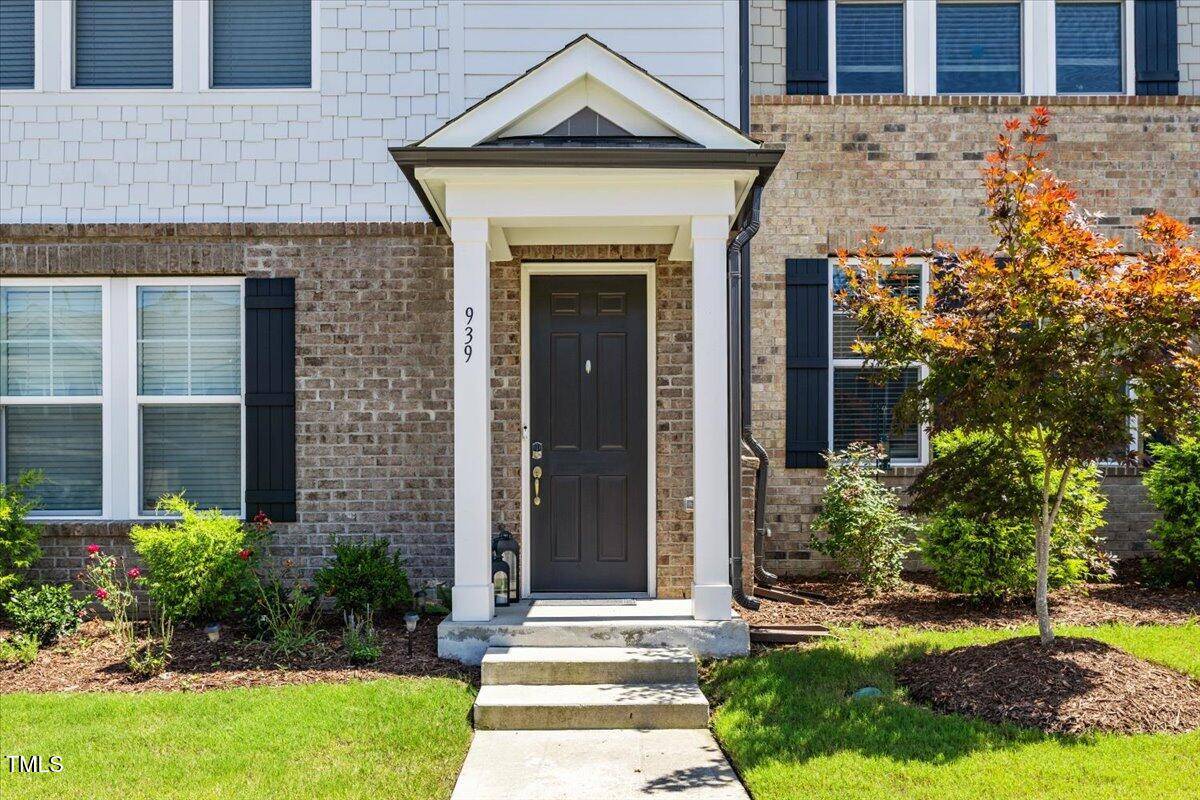 Apex, NC 27523,939 Haybeck Lane